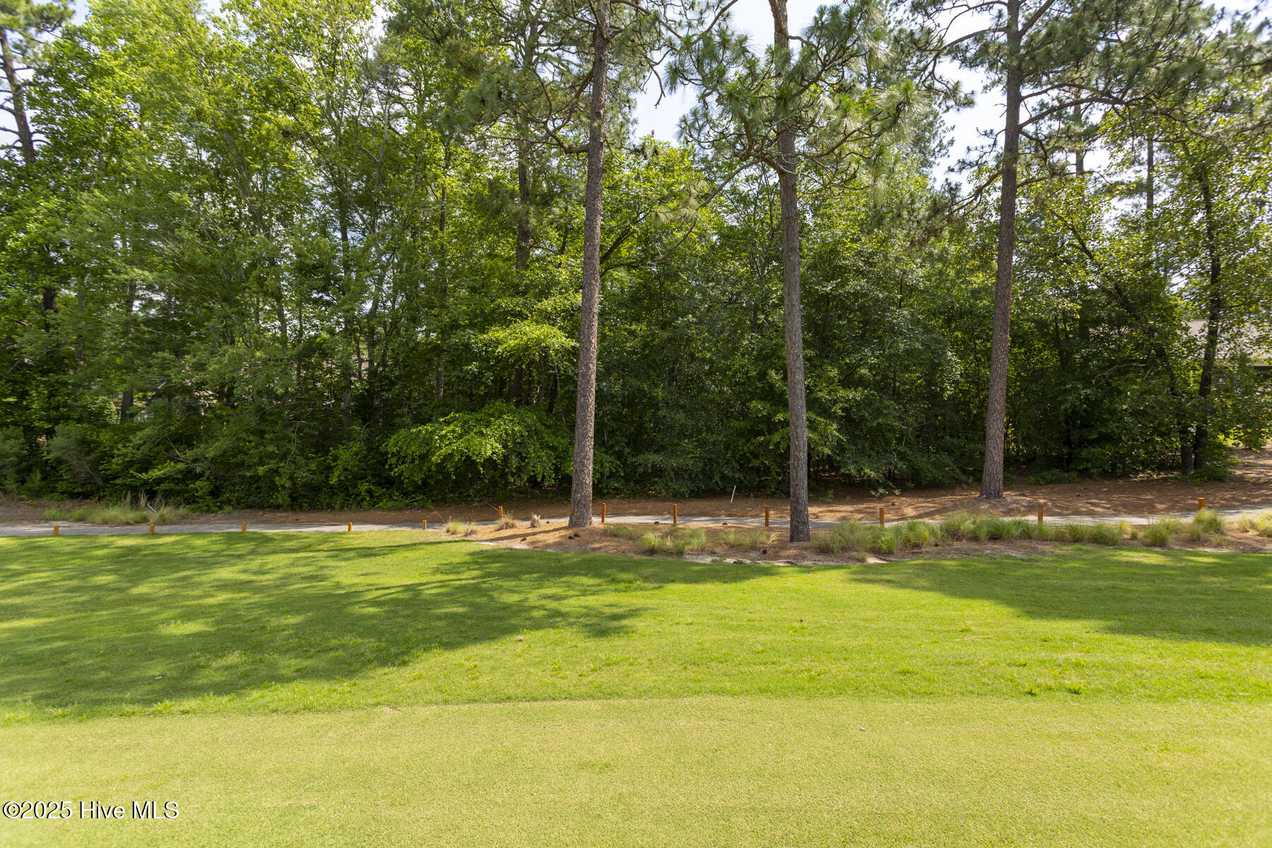 251 39 National Drive