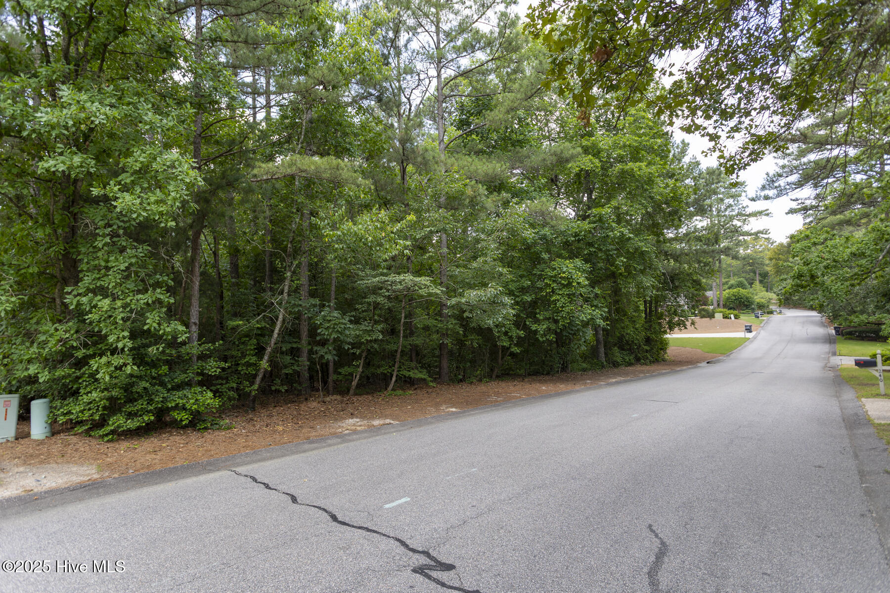 251 39 National Drive