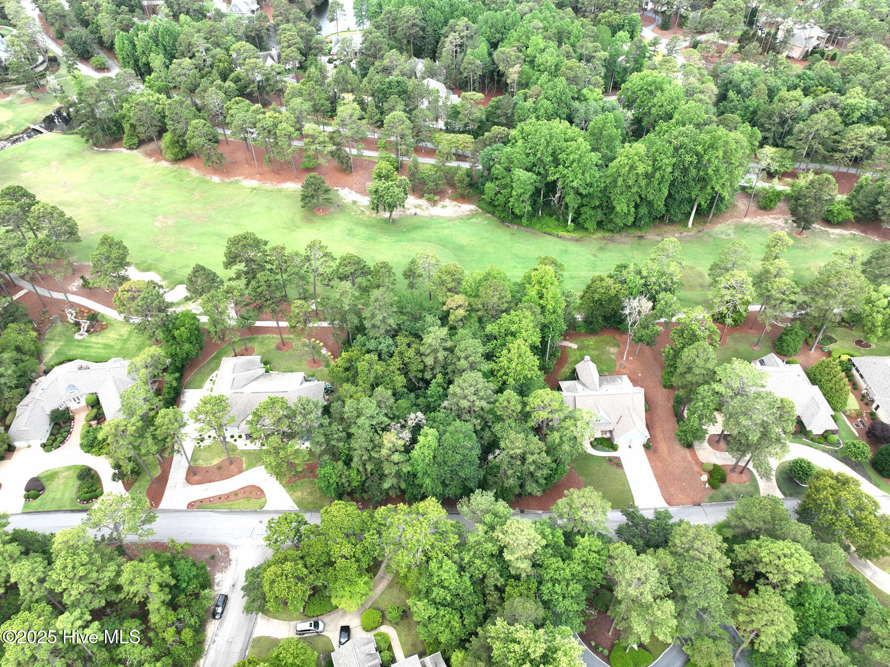 251 39 National Drive