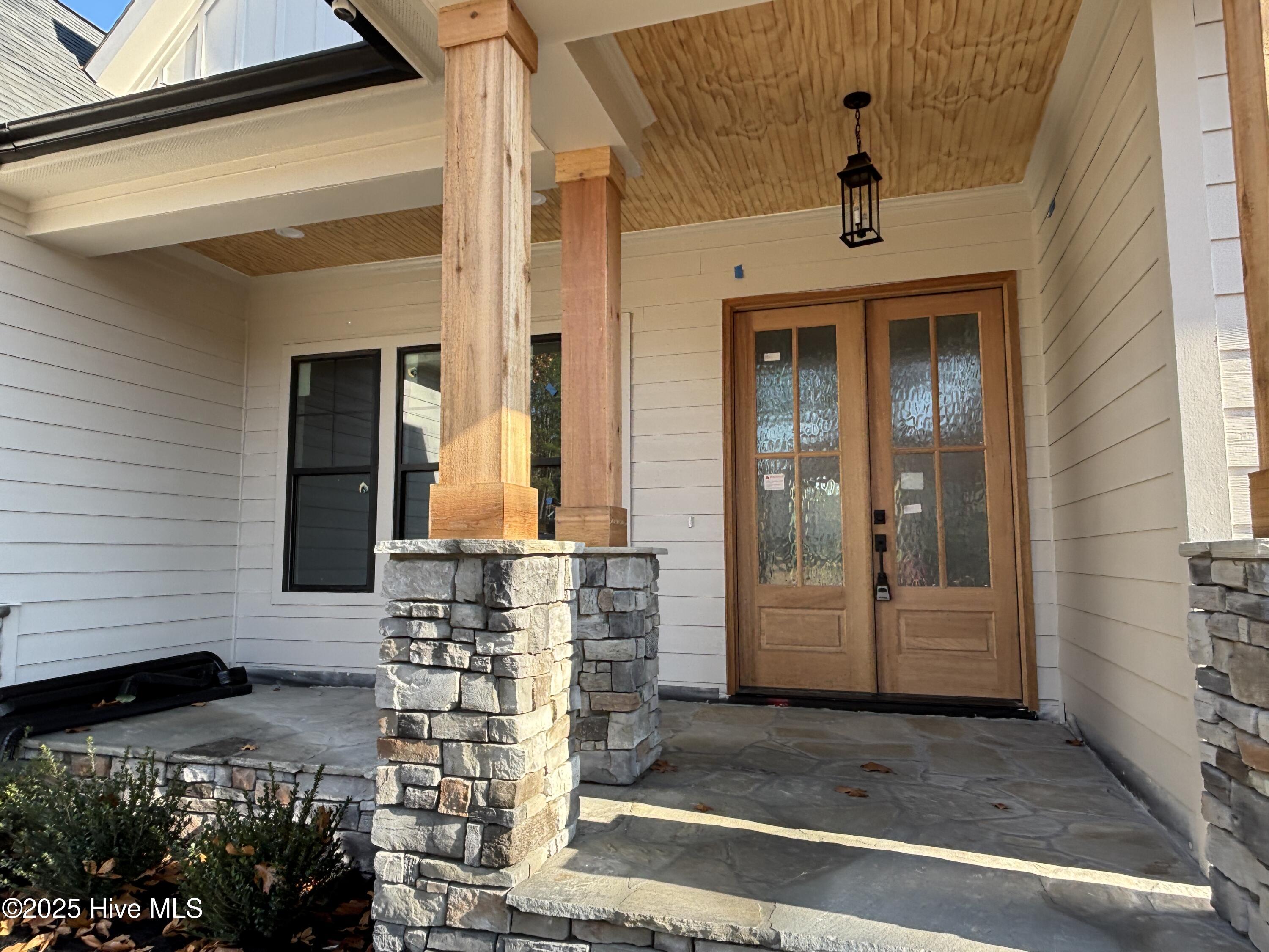 1040 Burning Tree Road