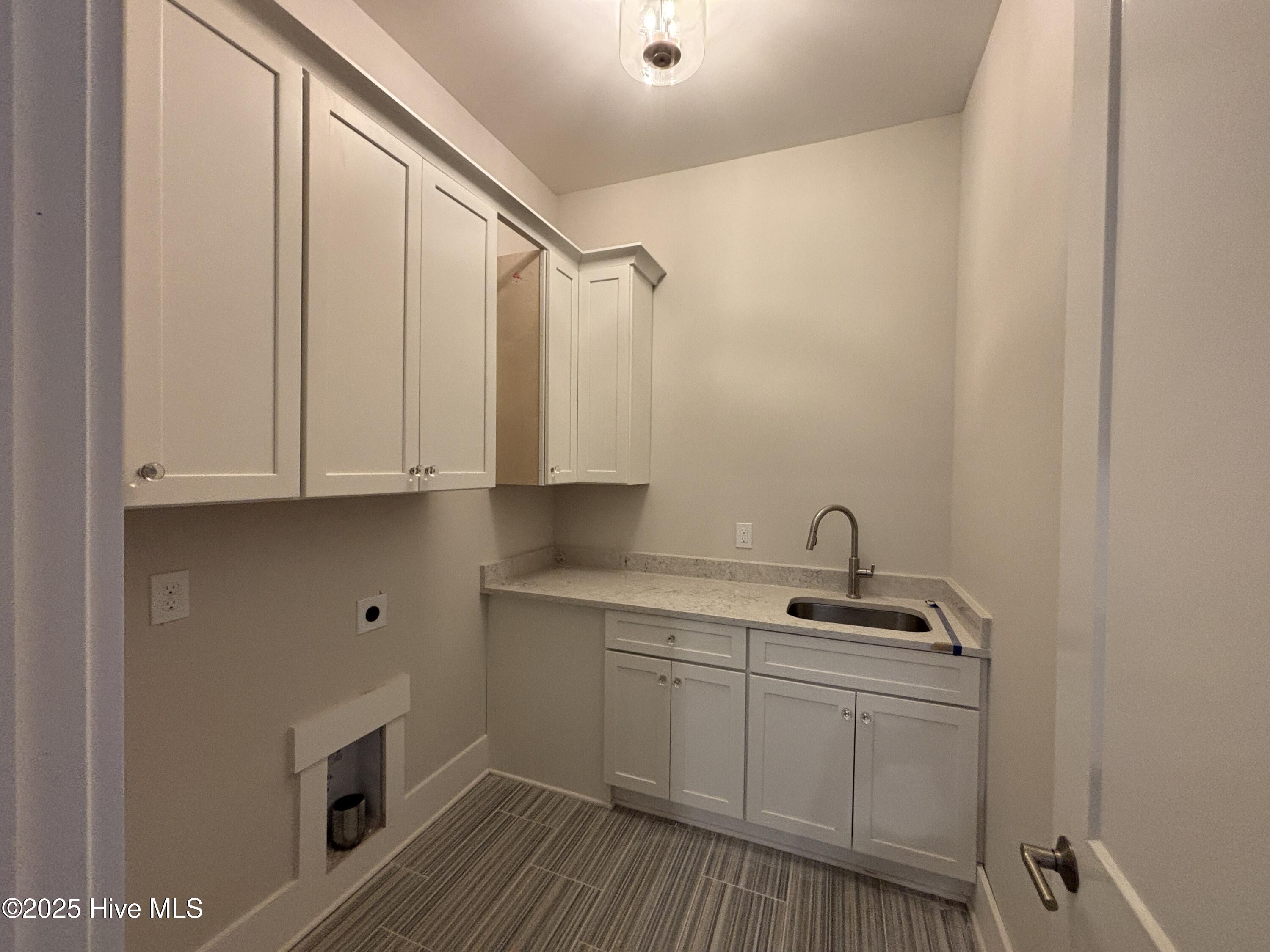 1040 Burning Tree Road