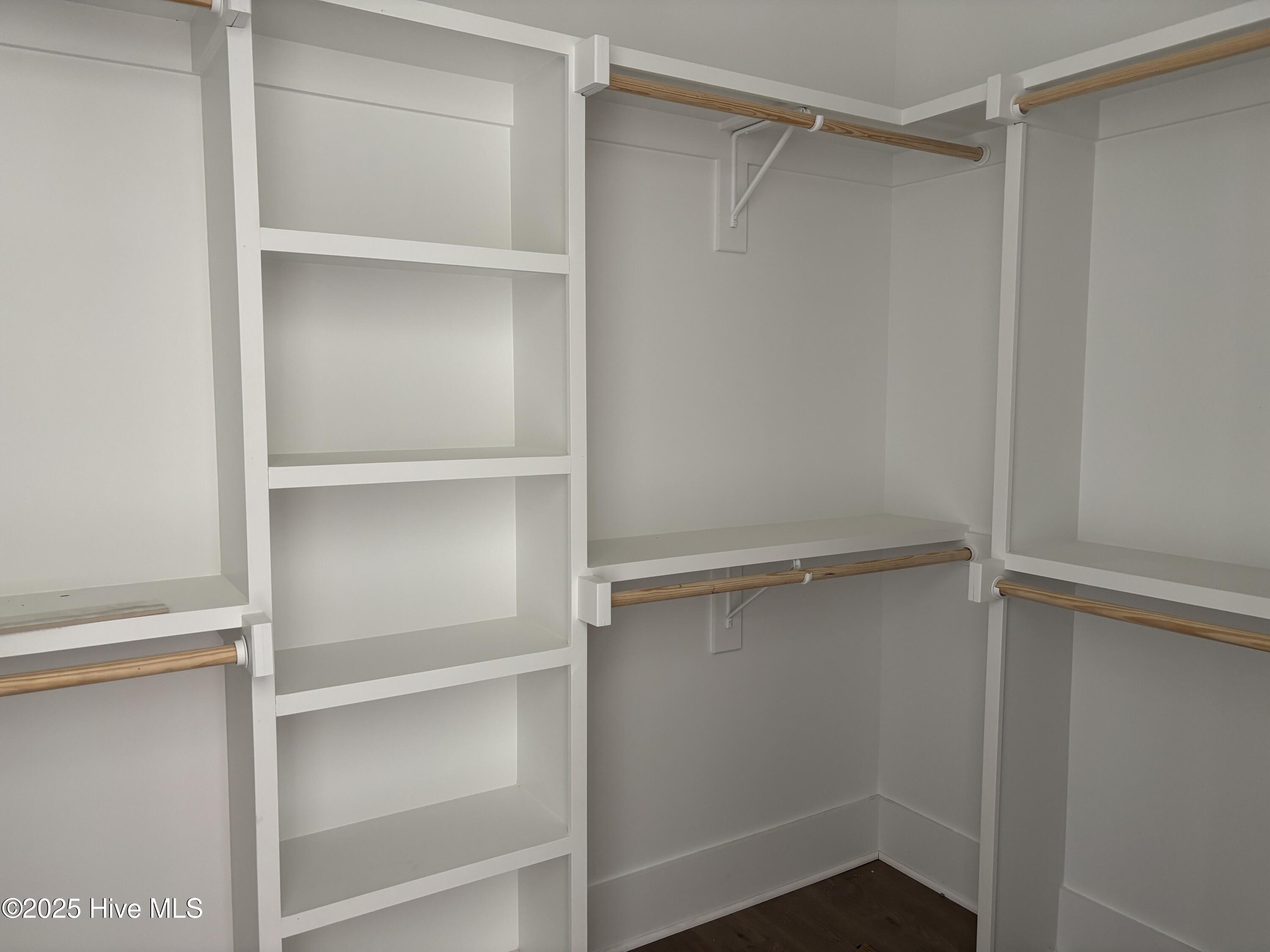 1040 Burning Tree Road