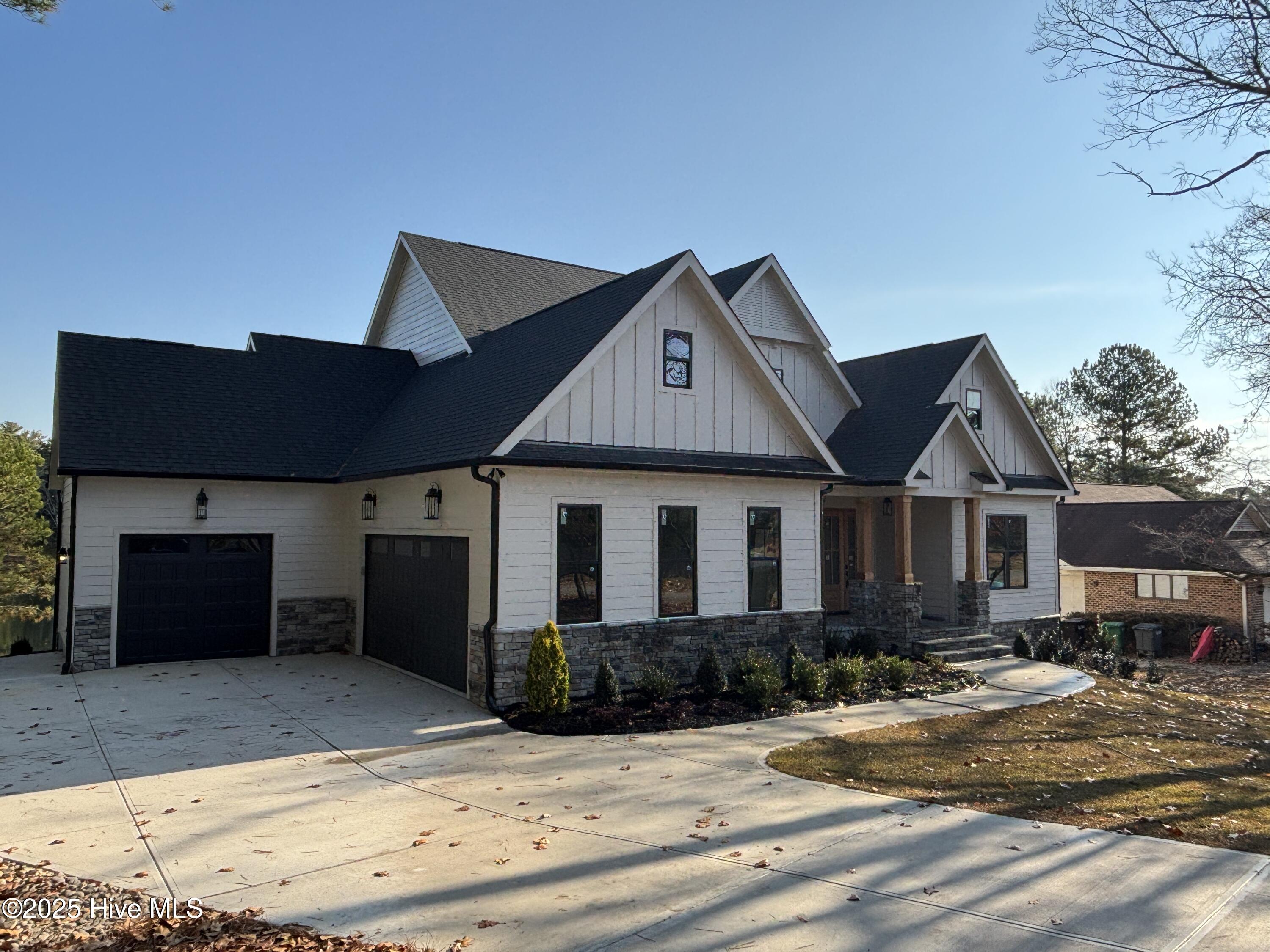 1040 Burning Tree Road