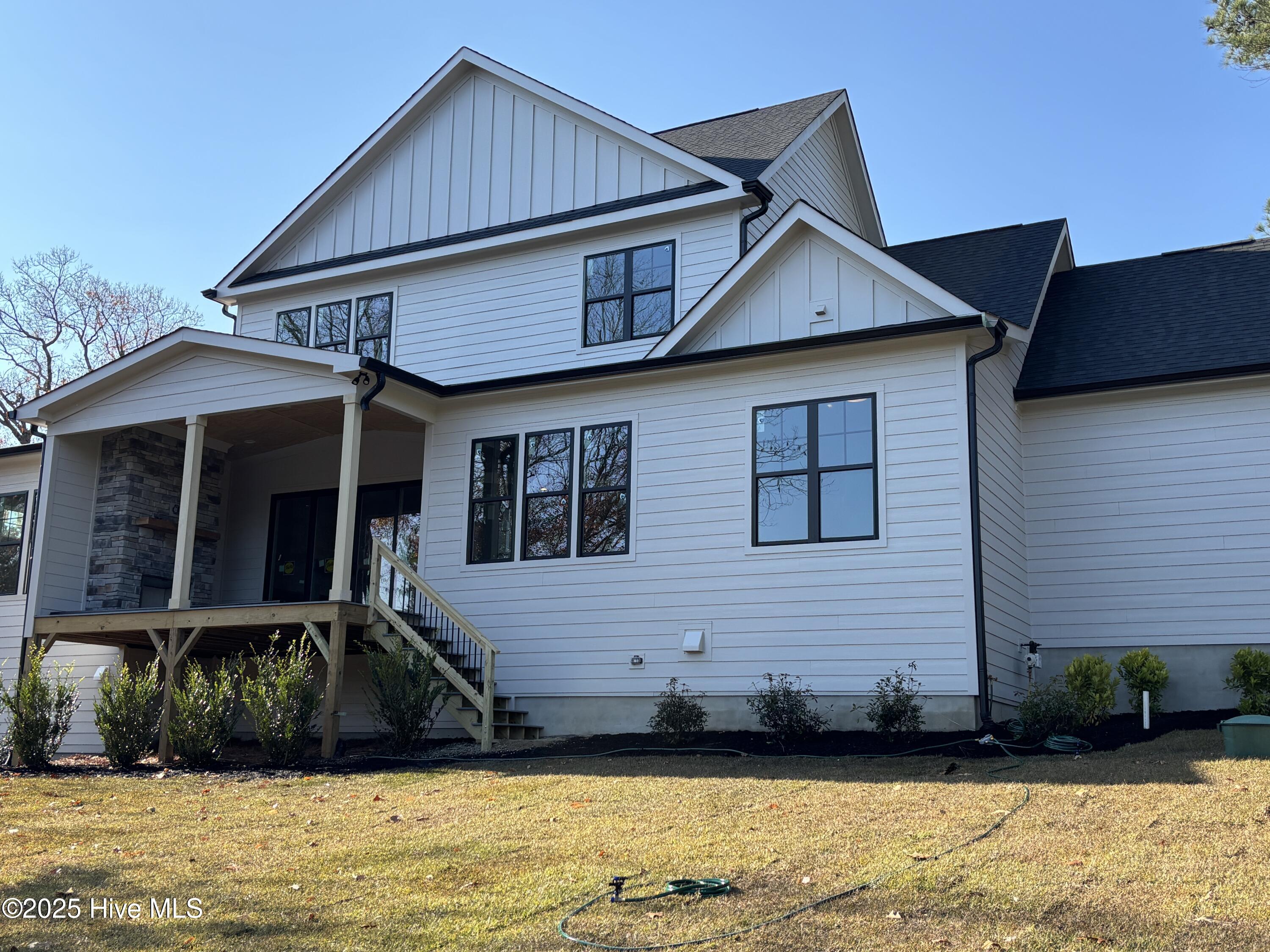 1040 Burning Tree Road