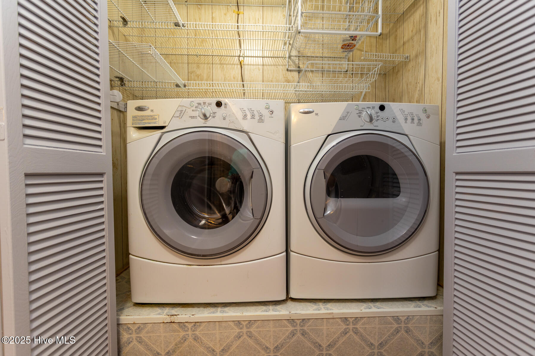 161 Shenandoah Road E