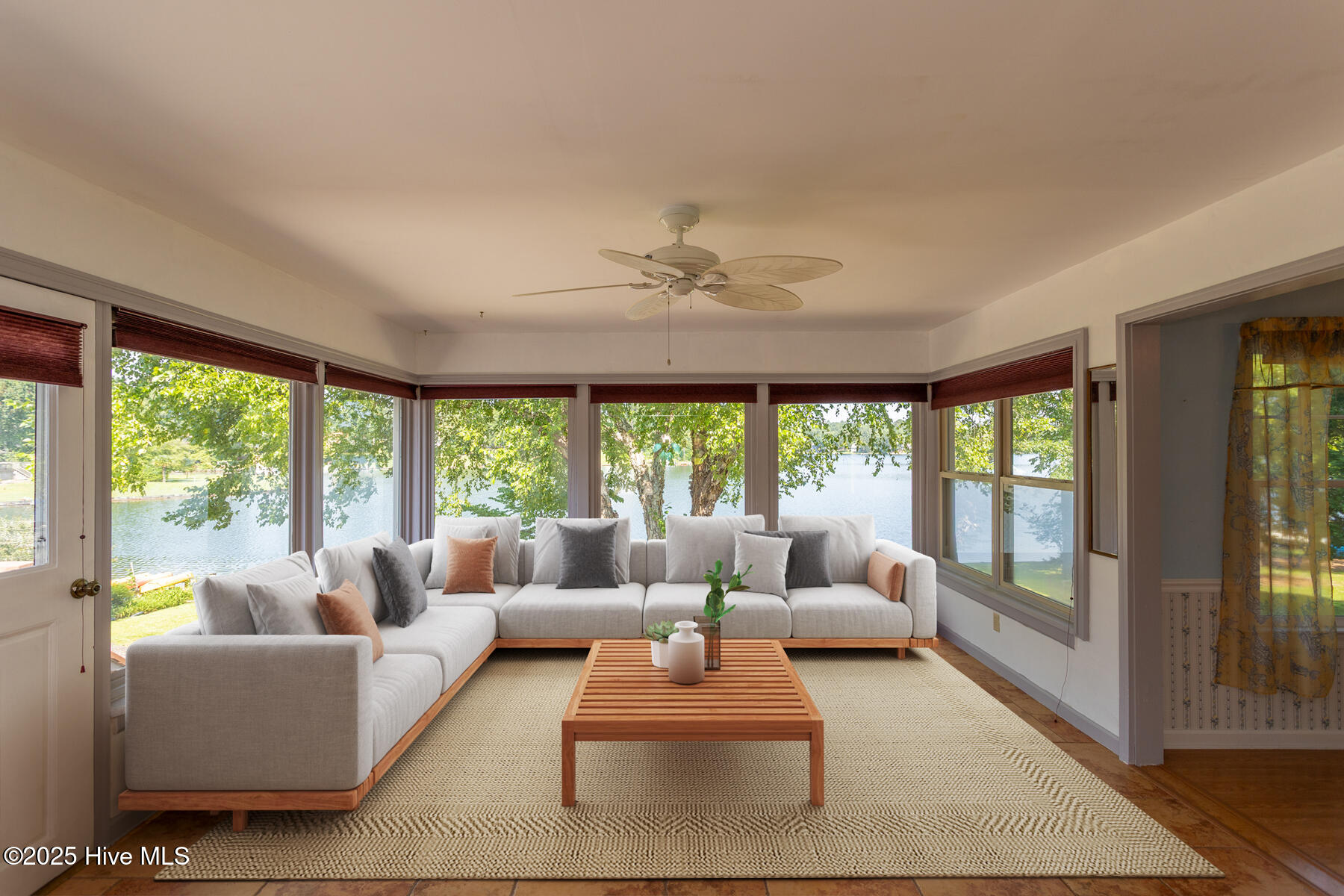 161 Shenandoah Road E