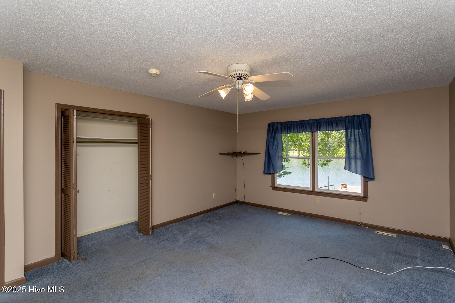 161 Shenandoah Road E