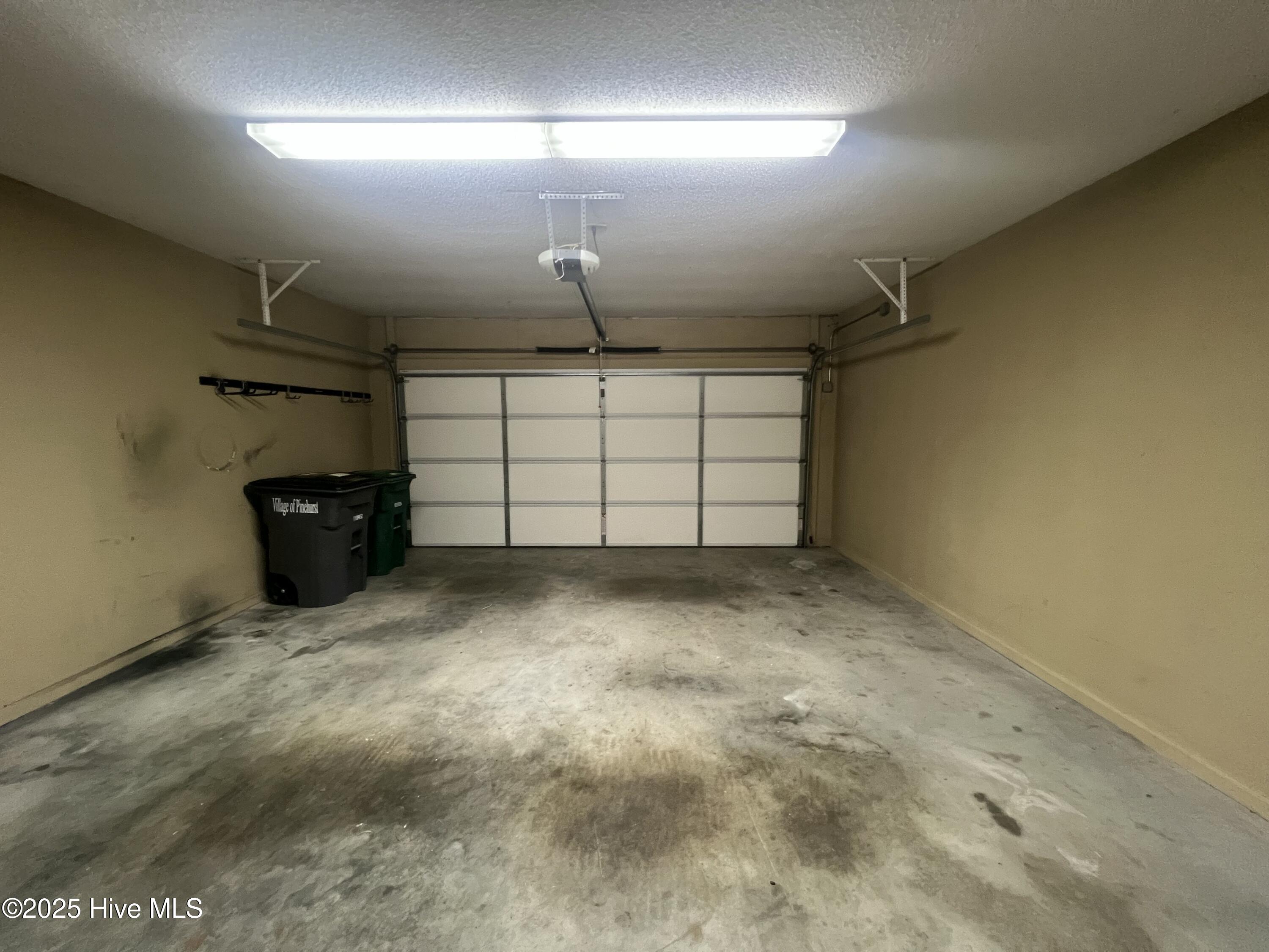 123 Racquet Lane