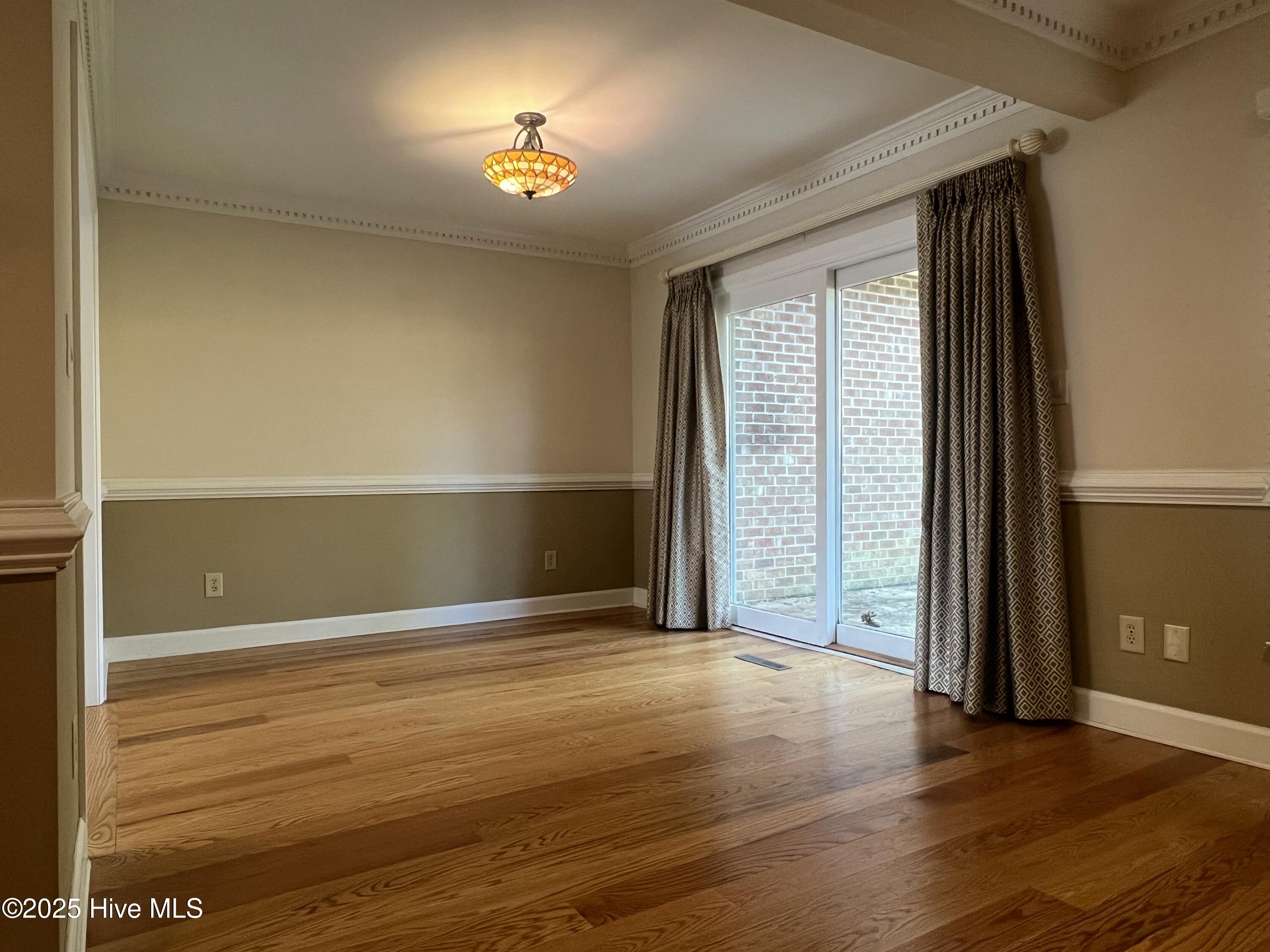 123 Racquet Lane