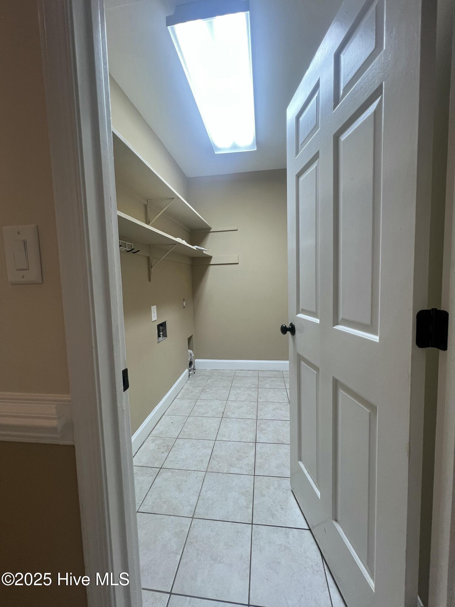 123 Racquet Lane