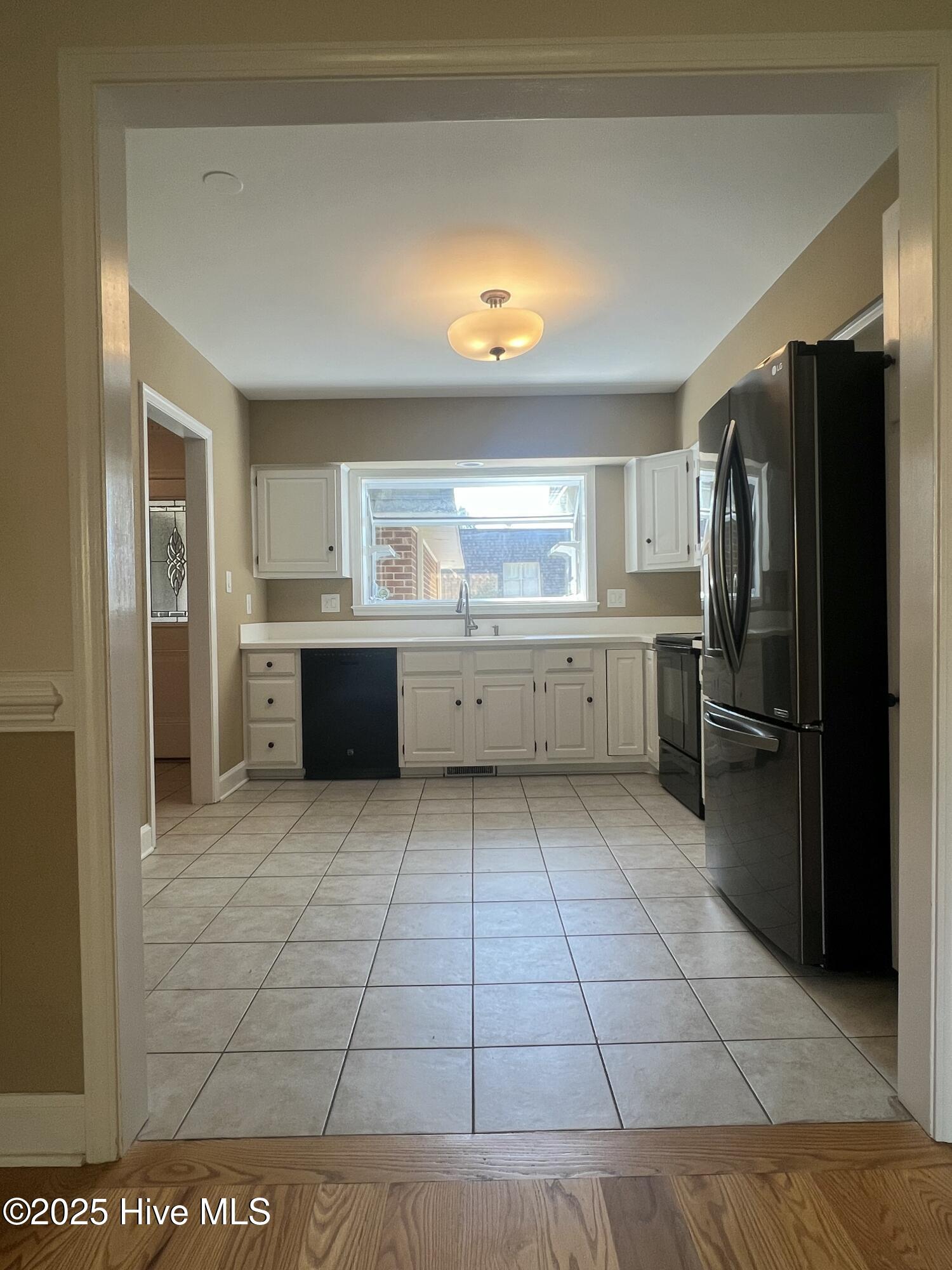 123 Racquet Lane