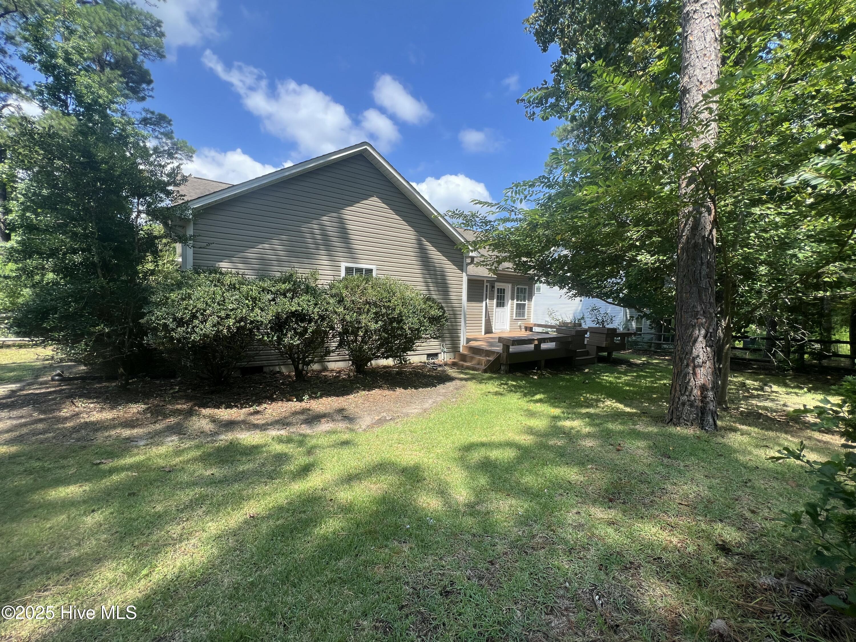 100 Kingswood Circle