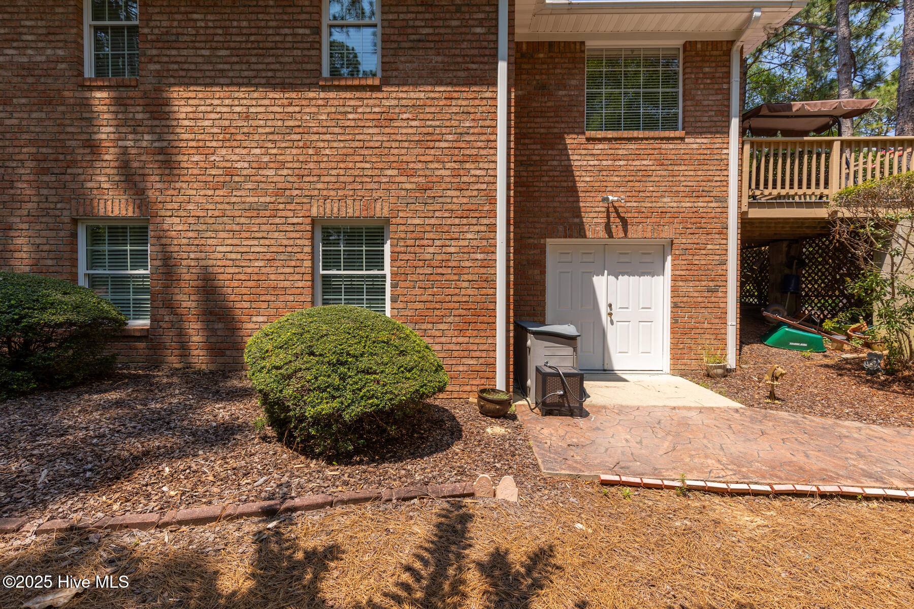 181 James Drive