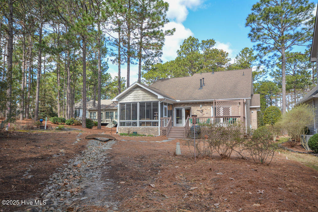 2 Hunter Court