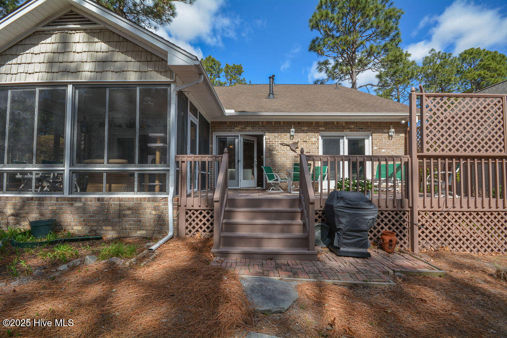 2 Hunter Court