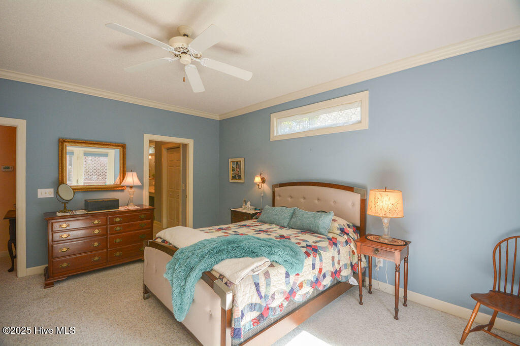 2 Hunter Court