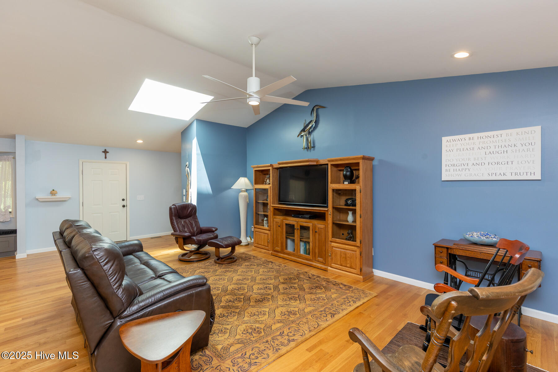106 Fox Run Ct
