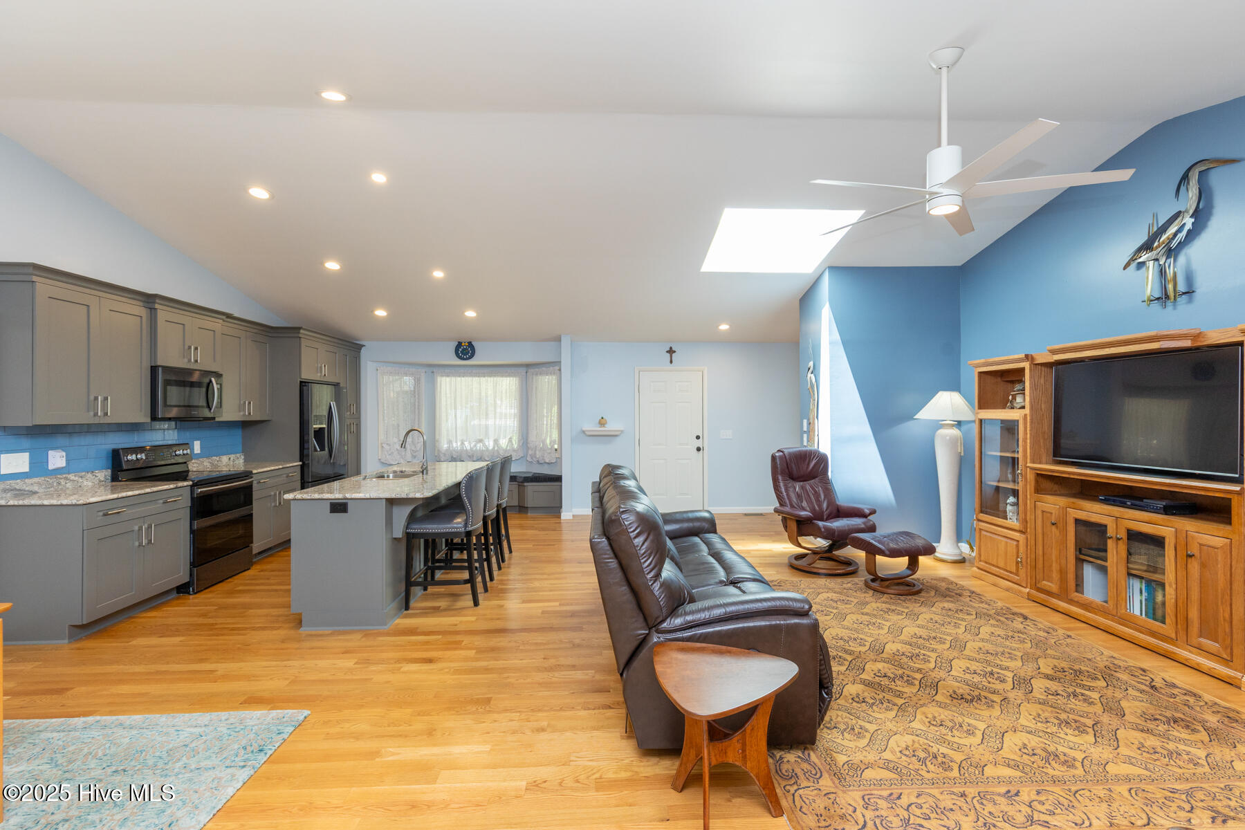 106 Fox Run Ct