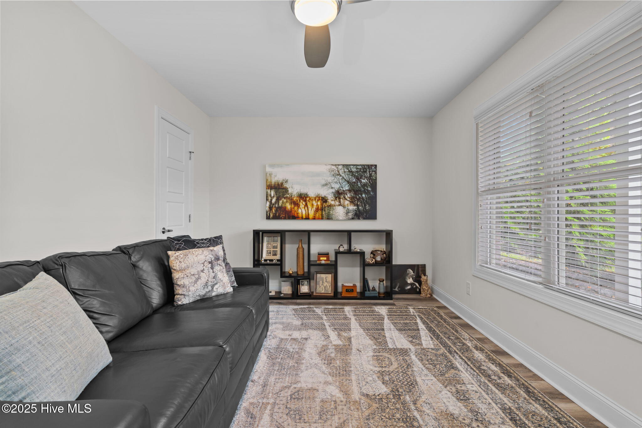 530 Lake Forest Drive SE