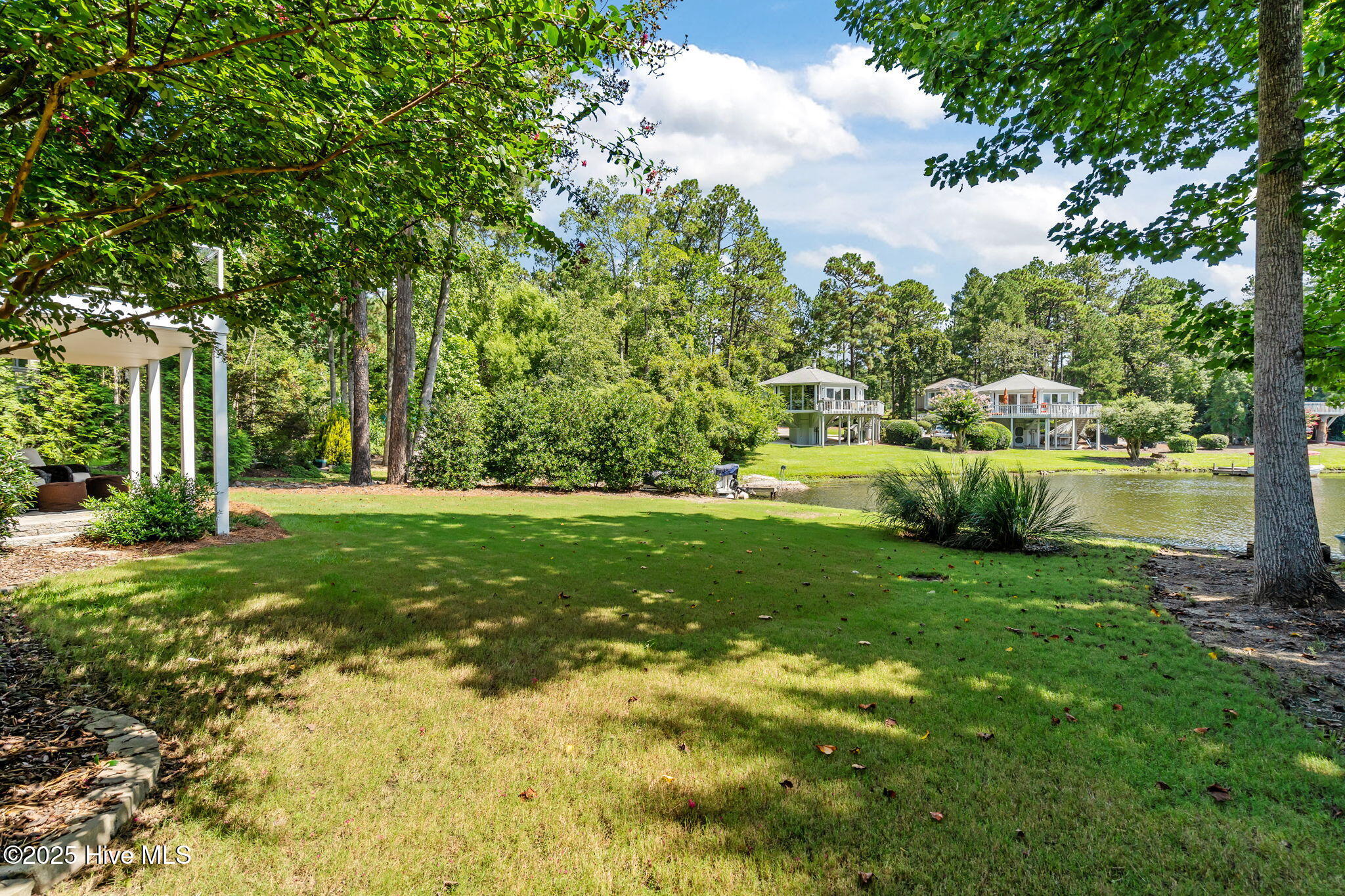 530 Lake Forest Drive SE