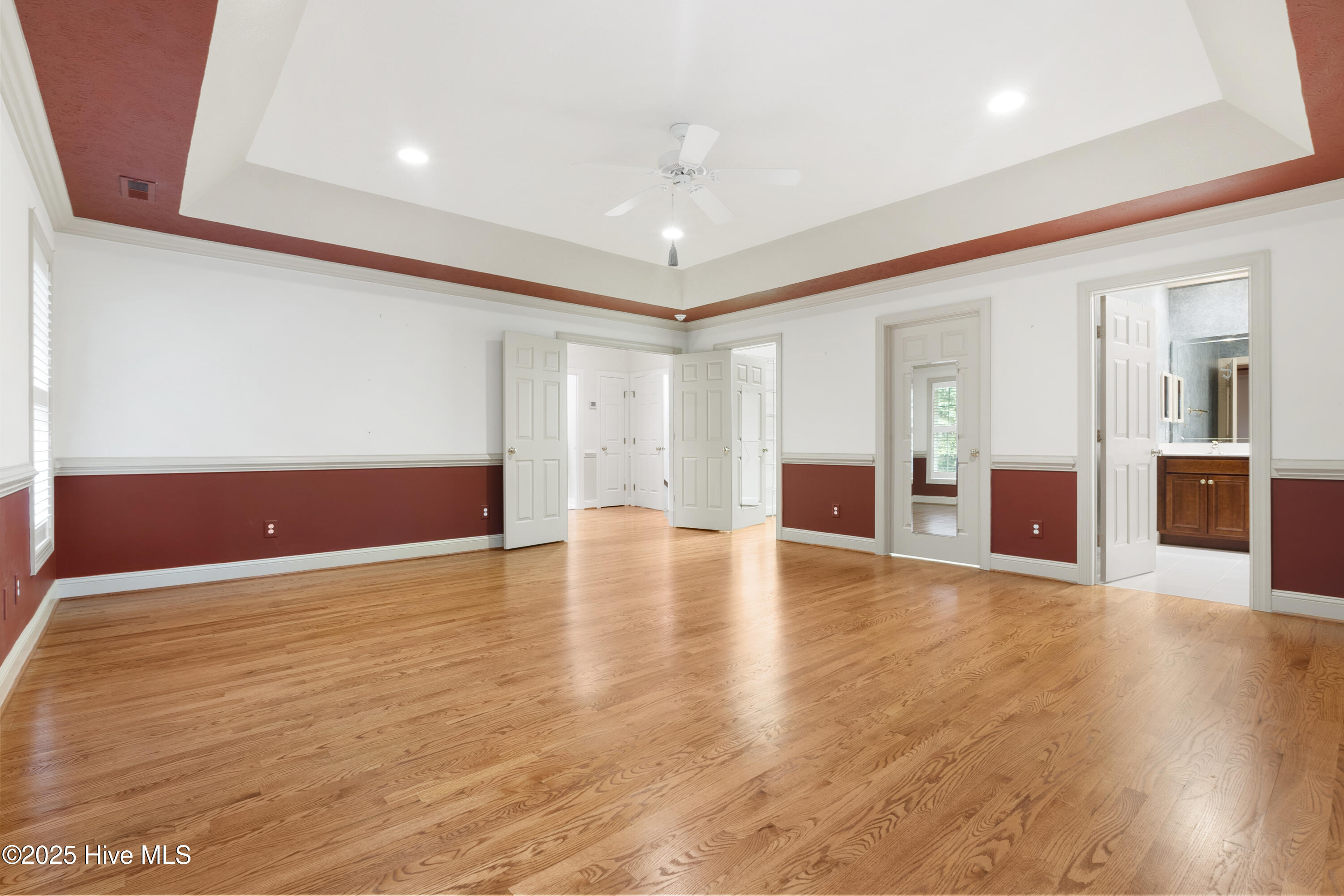 115 Lake Forest Drive SW