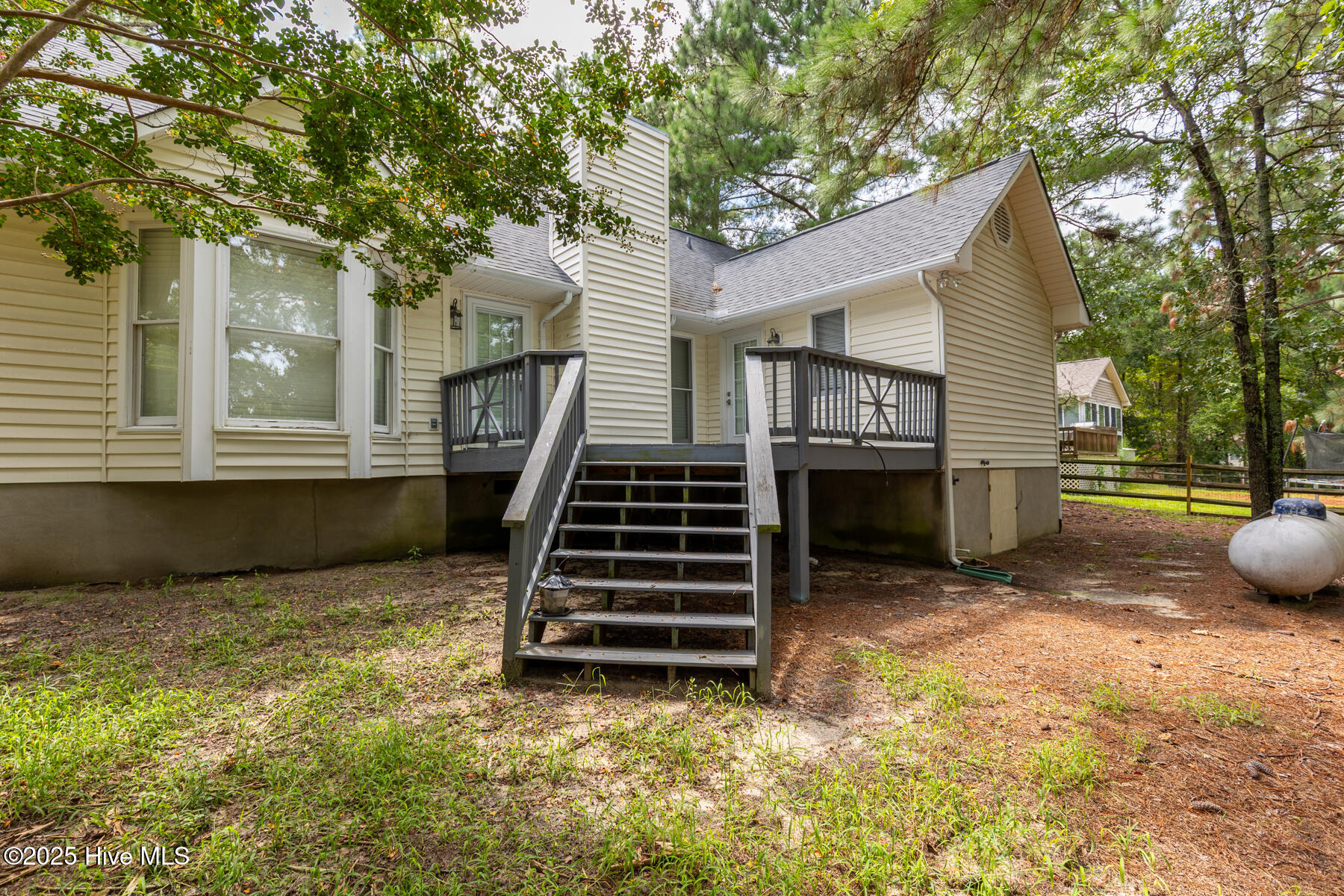 102 Seminole Court