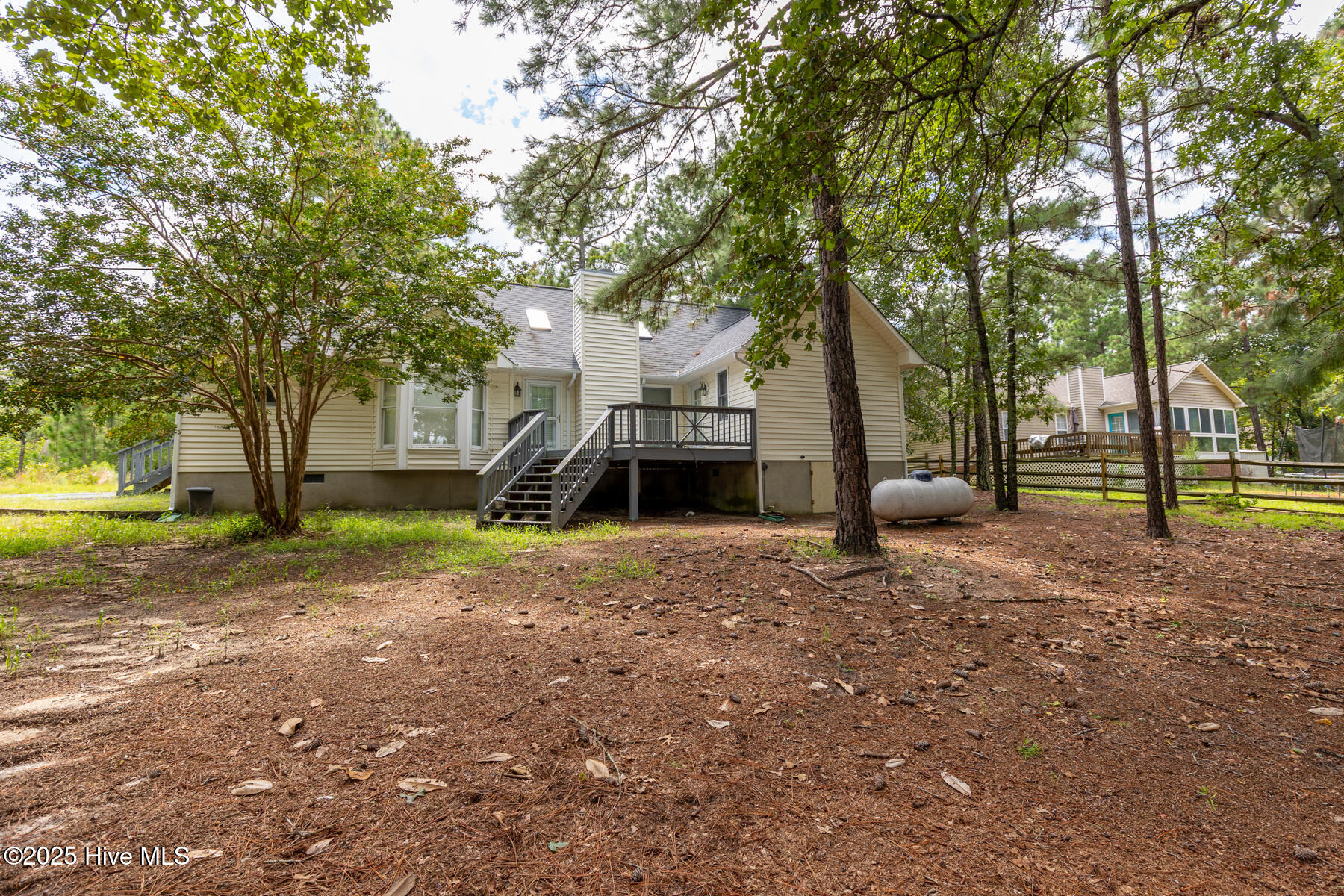 102 Seminole Court
