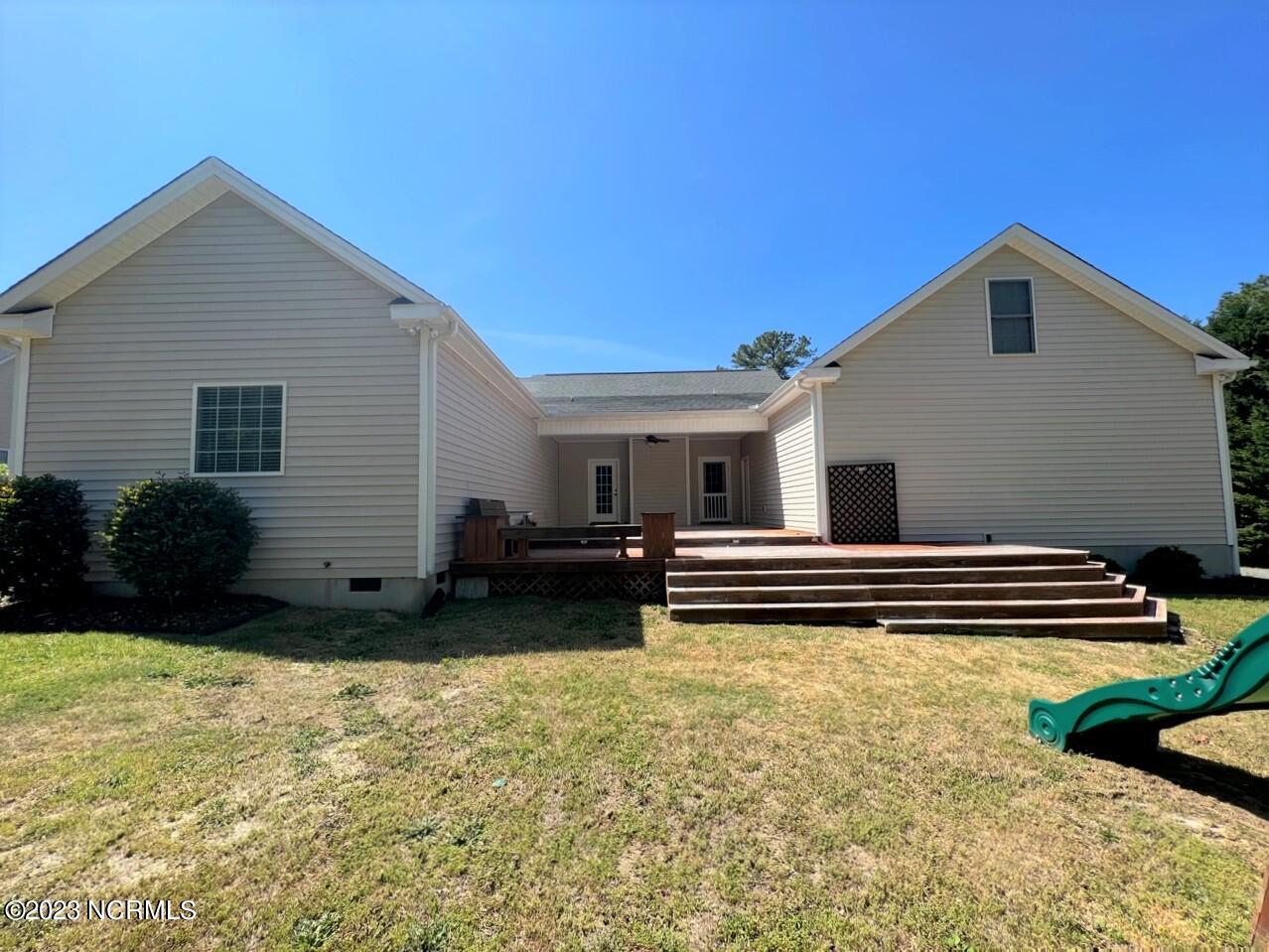 2239 E Indiana Avenue