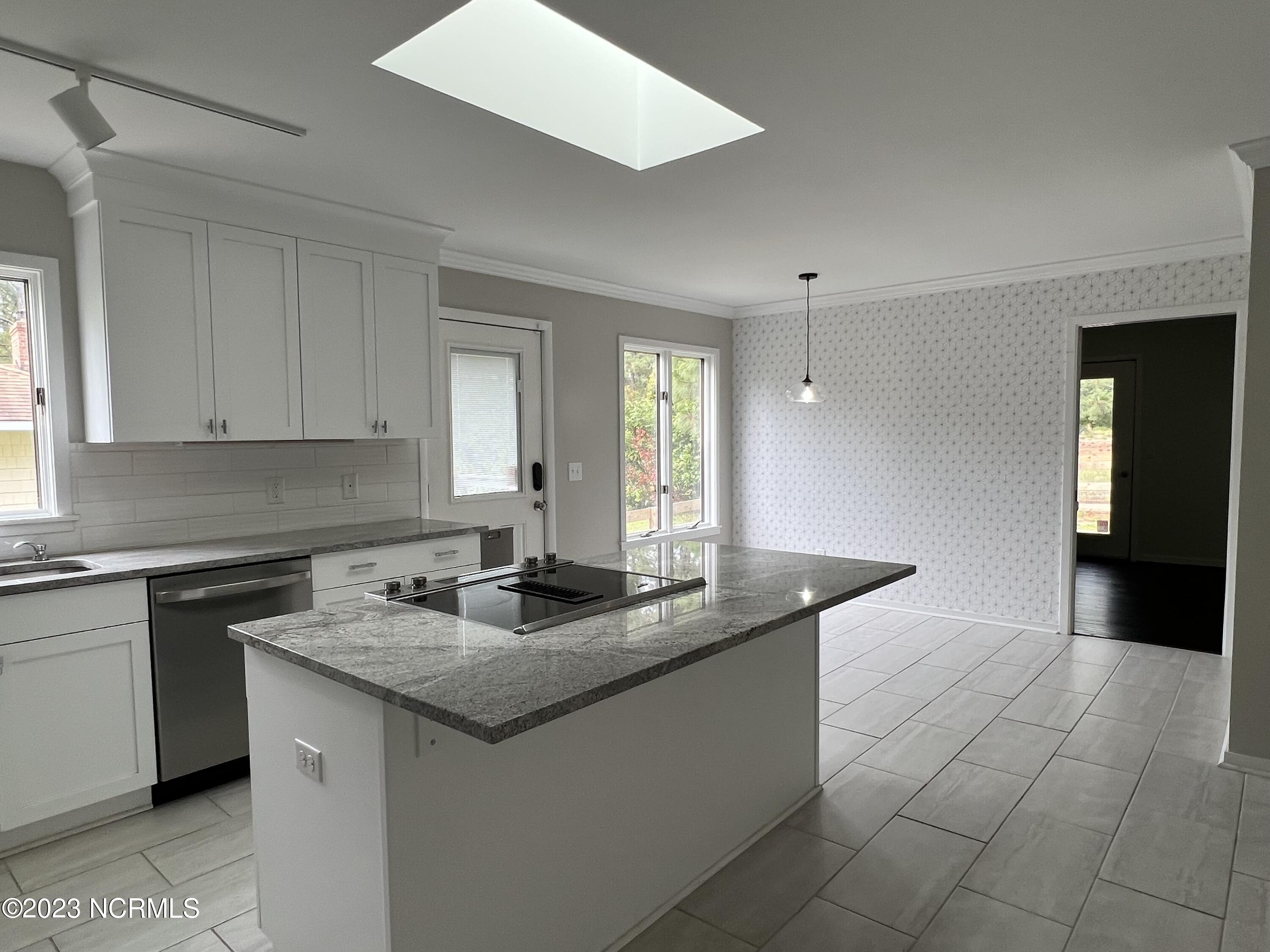 440 Central Drive