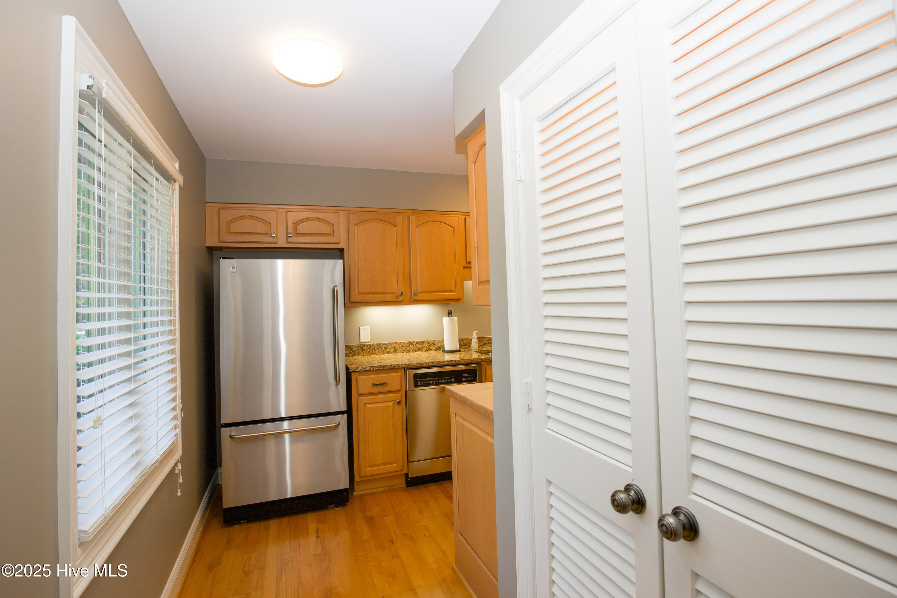 190 Palmetto Road, 14