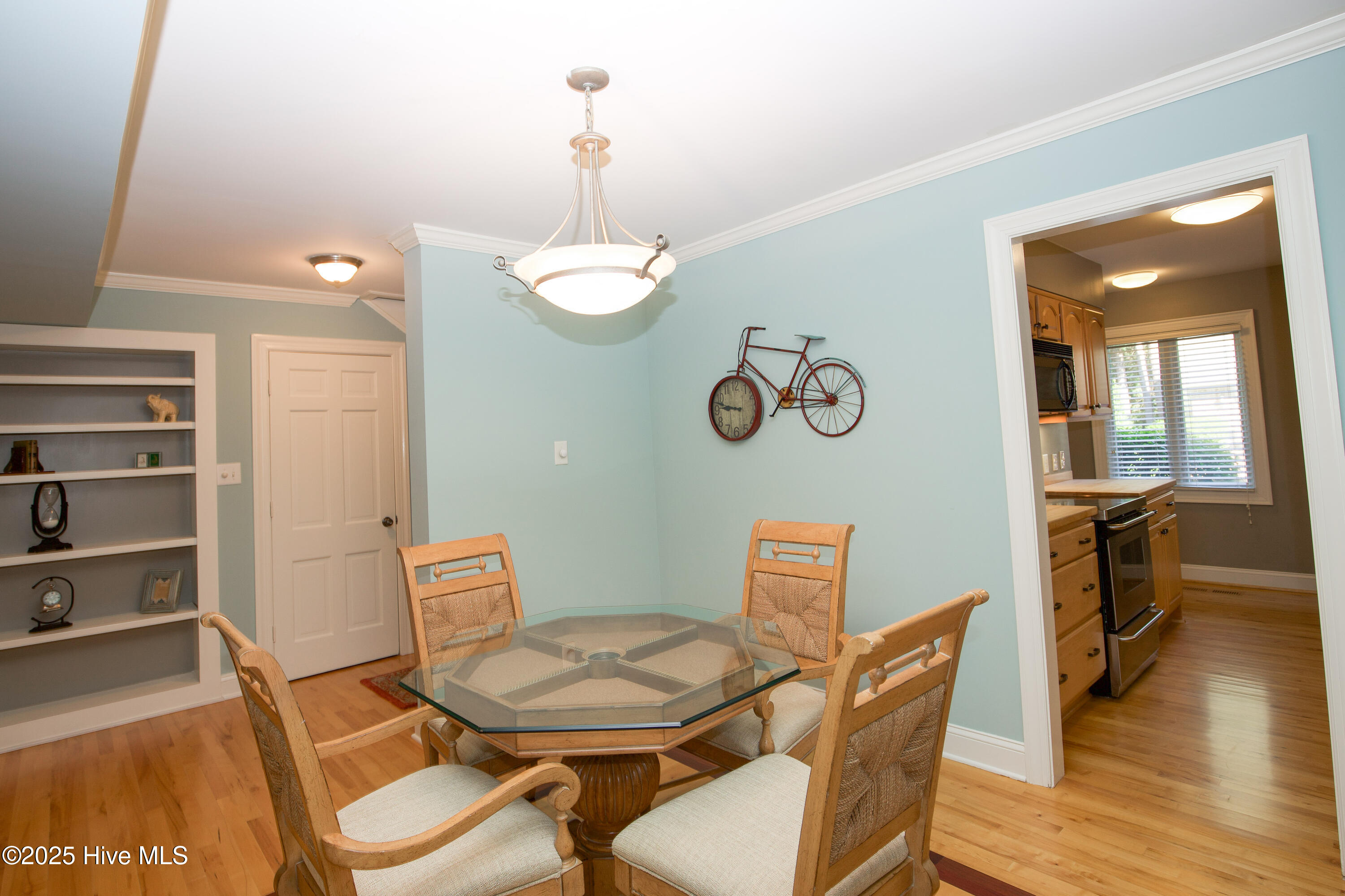 190 Palmetto Road, 14