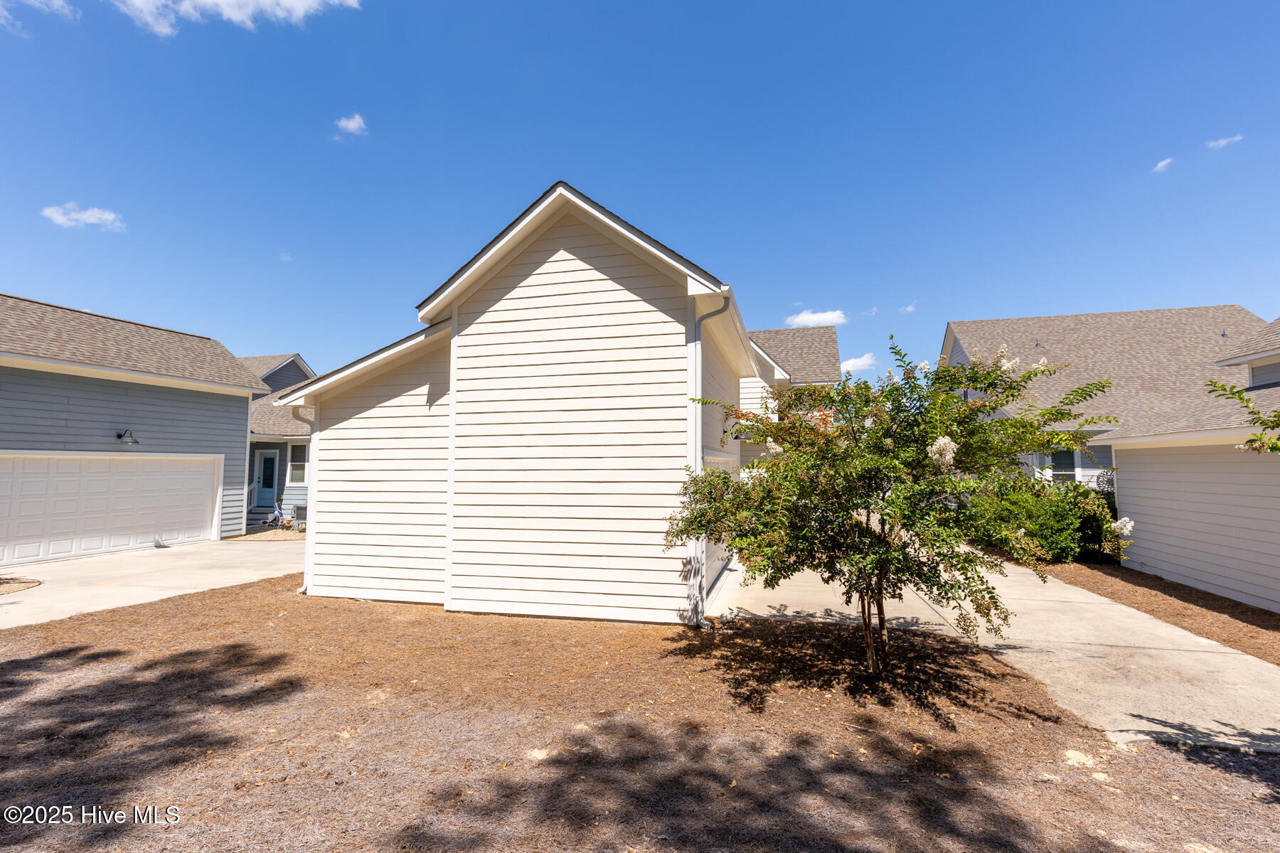266 Manning Square