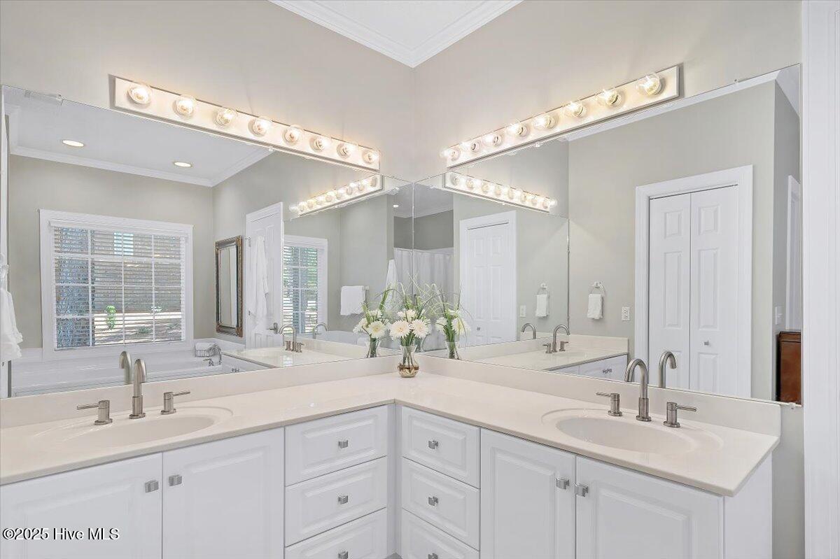 32 Juniper Creek Boulevard