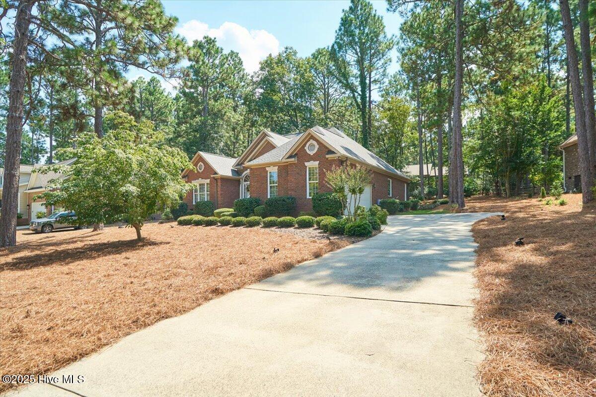 32 Juniper Creek Boulevard