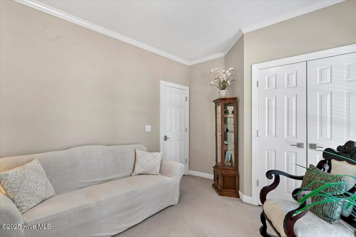 32 Juniper Creek Boulevard