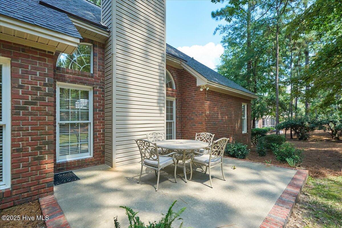 32 Juniper Creek Boulevard