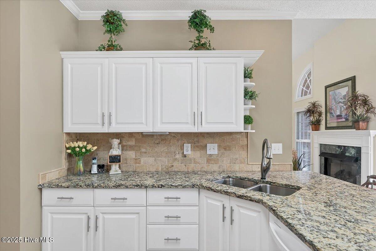 32 Juniper Creek Boulevard