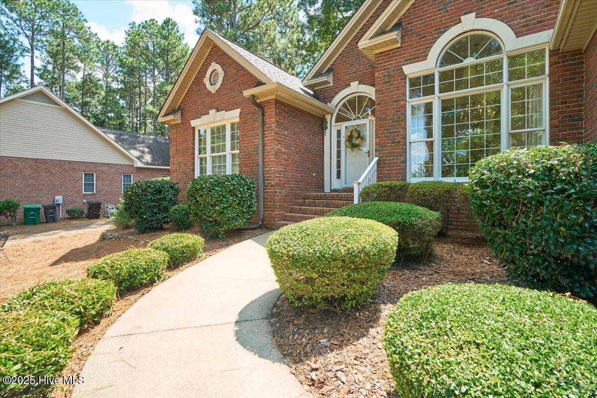 32 Juniper Creek Boulevard