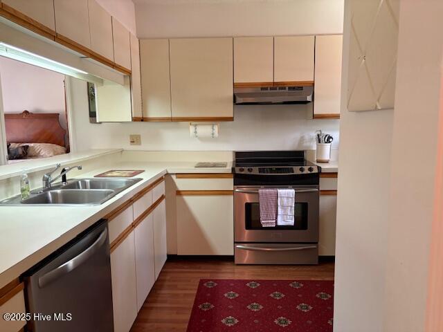 280 Barton Hills Court