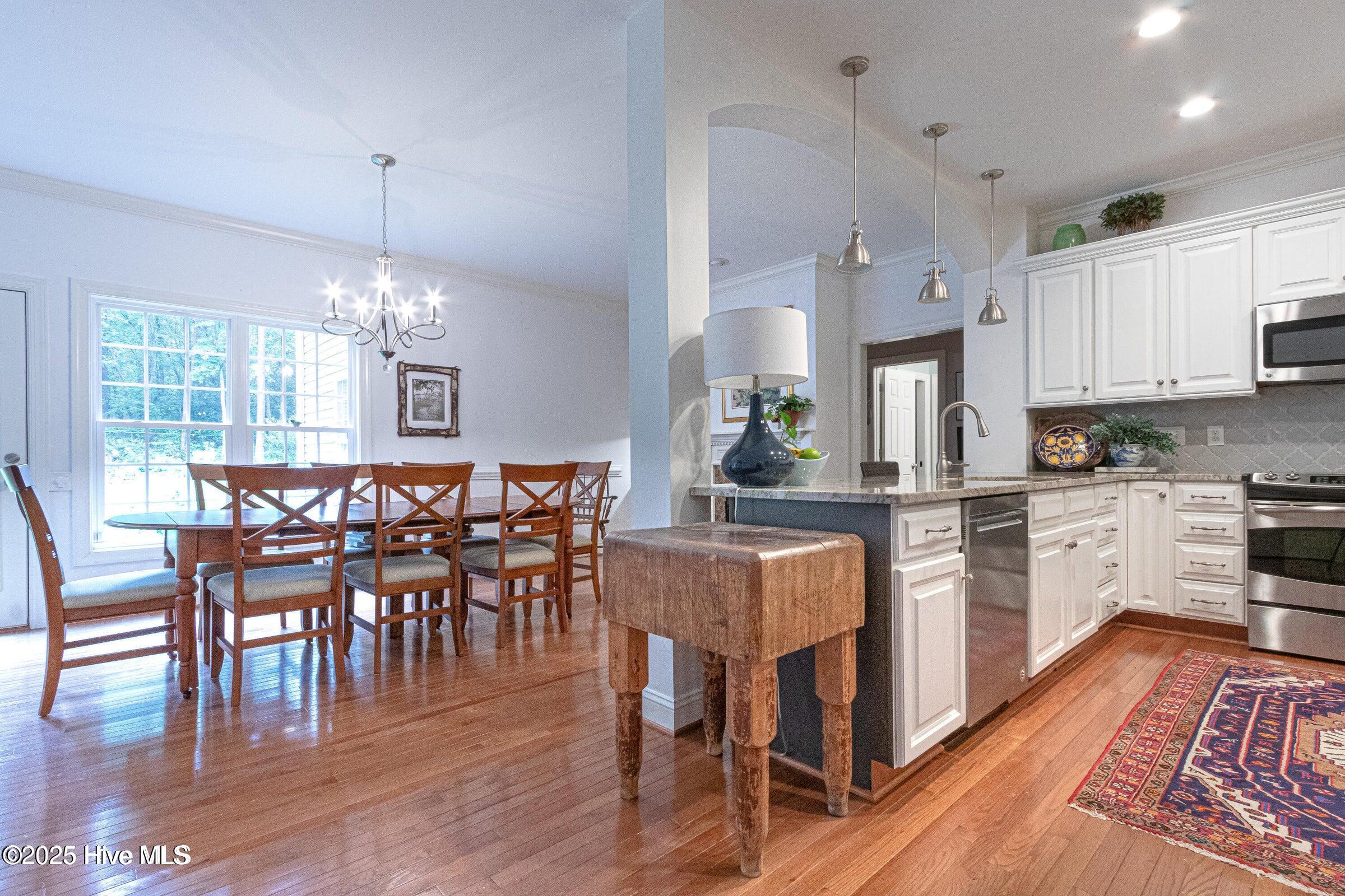 1655 Fort Bragg Road S