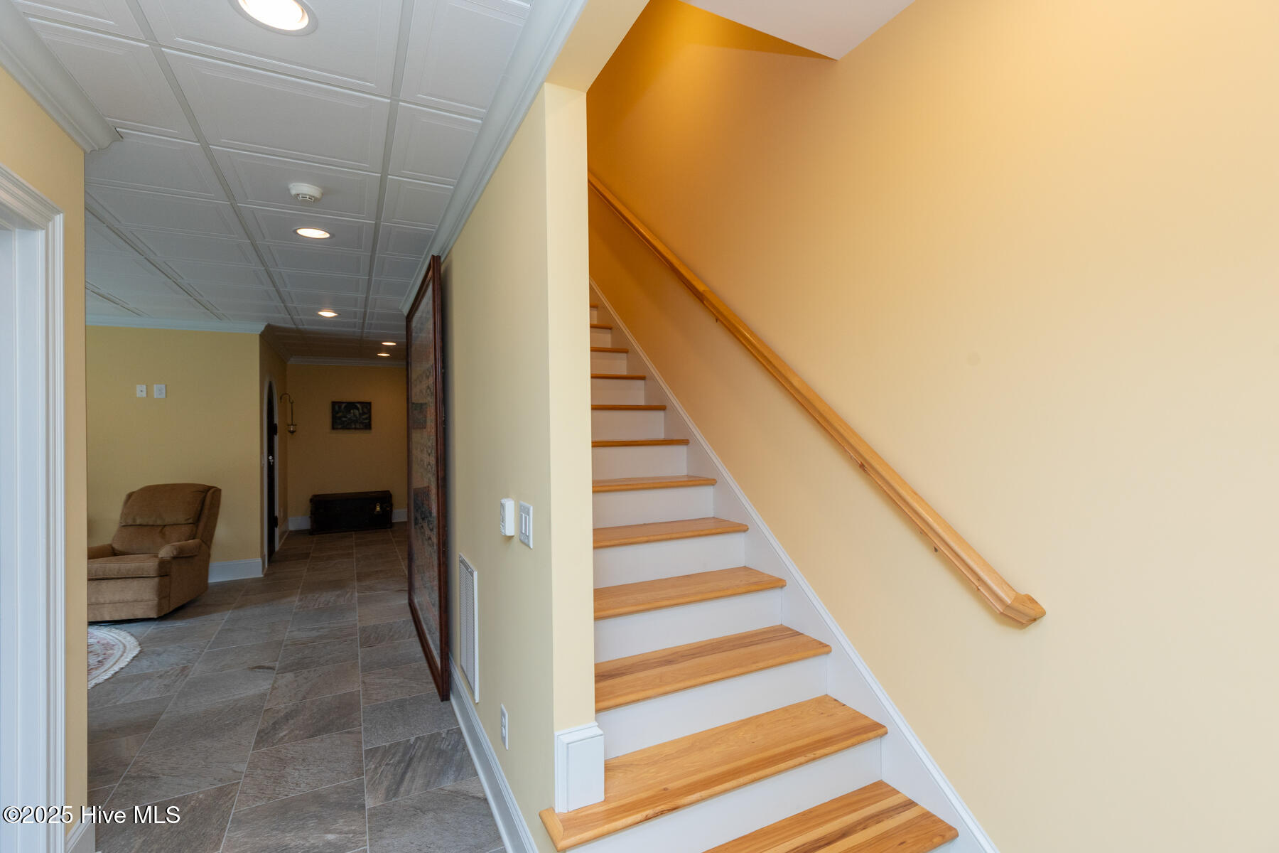 11 Whithorn Court