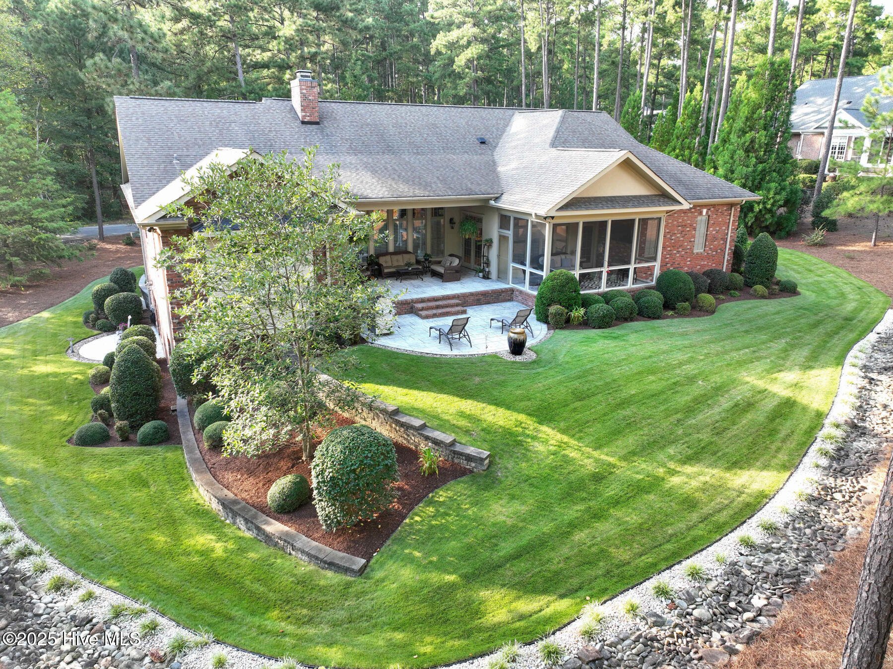 11 Whithorn Court