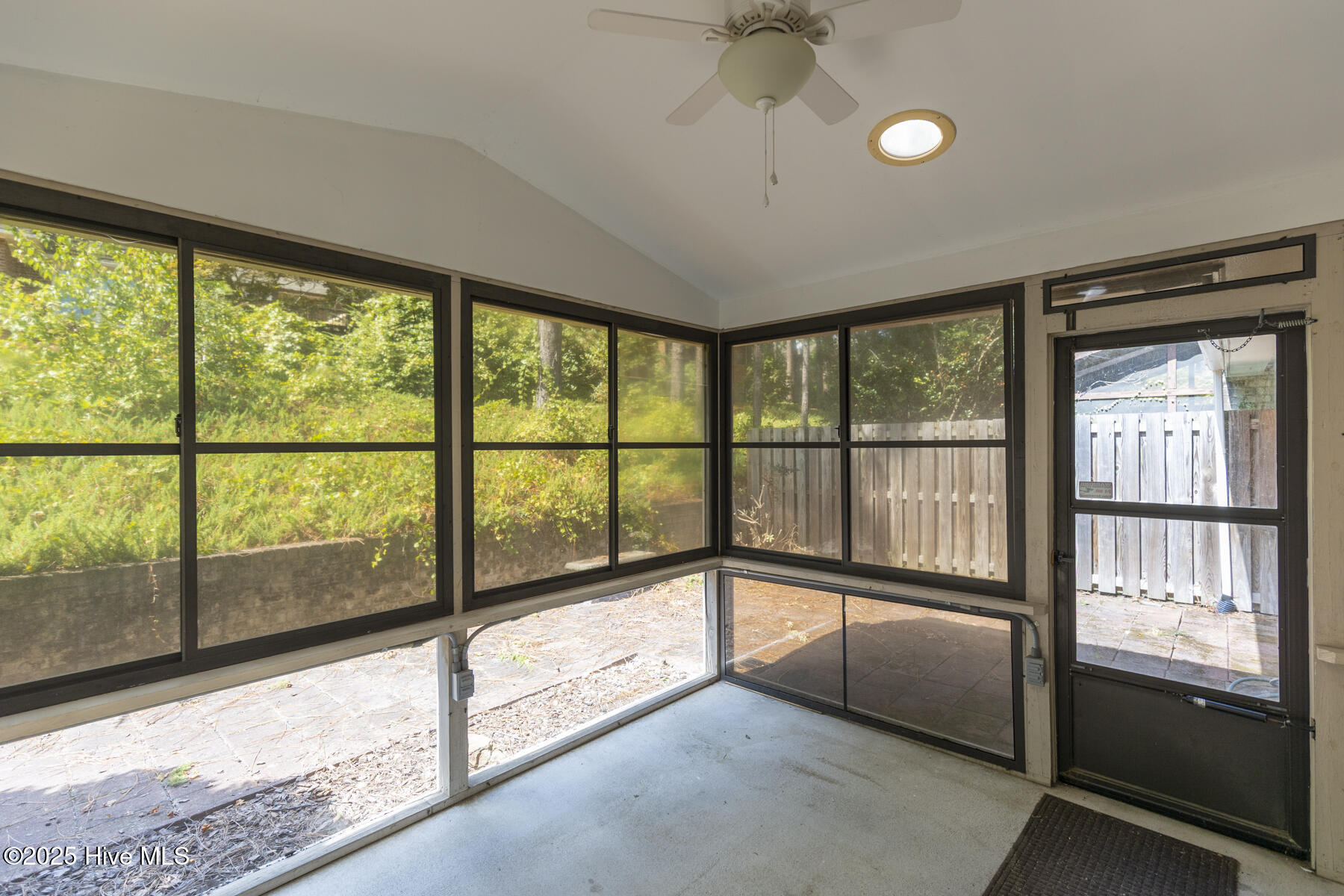 109 Wimbledon Drive