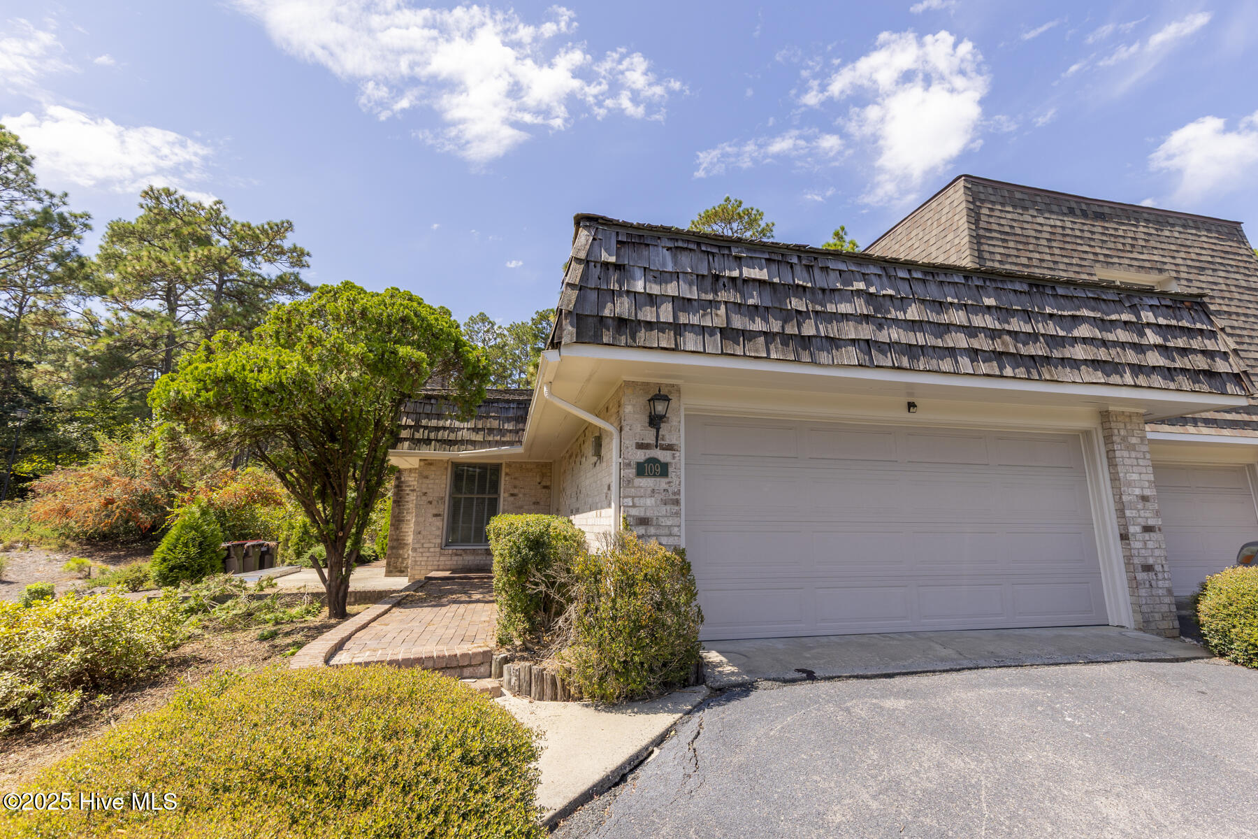 109 Wimbledon Drive