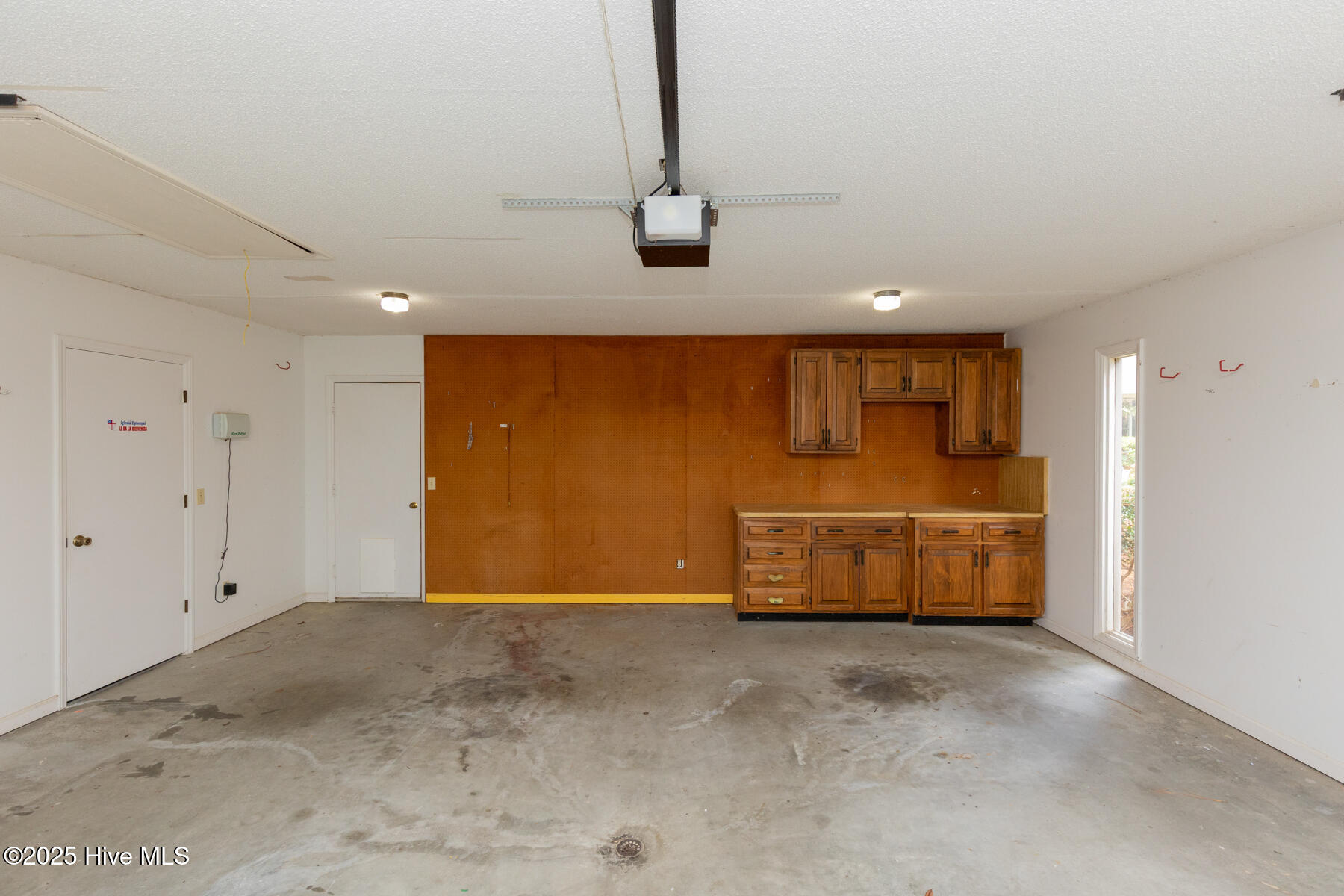 121 Lakeview Point