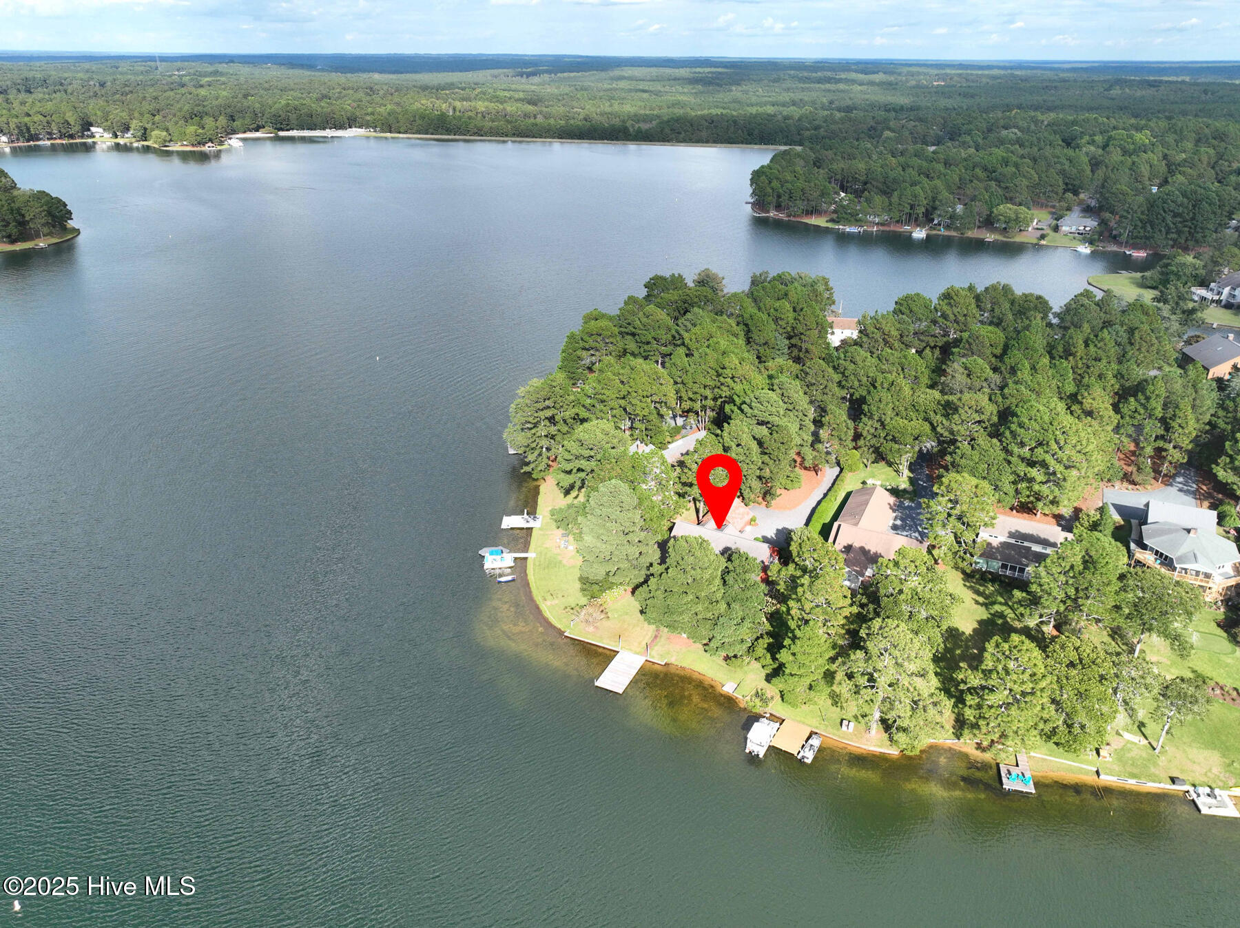 121 Lakeview Point