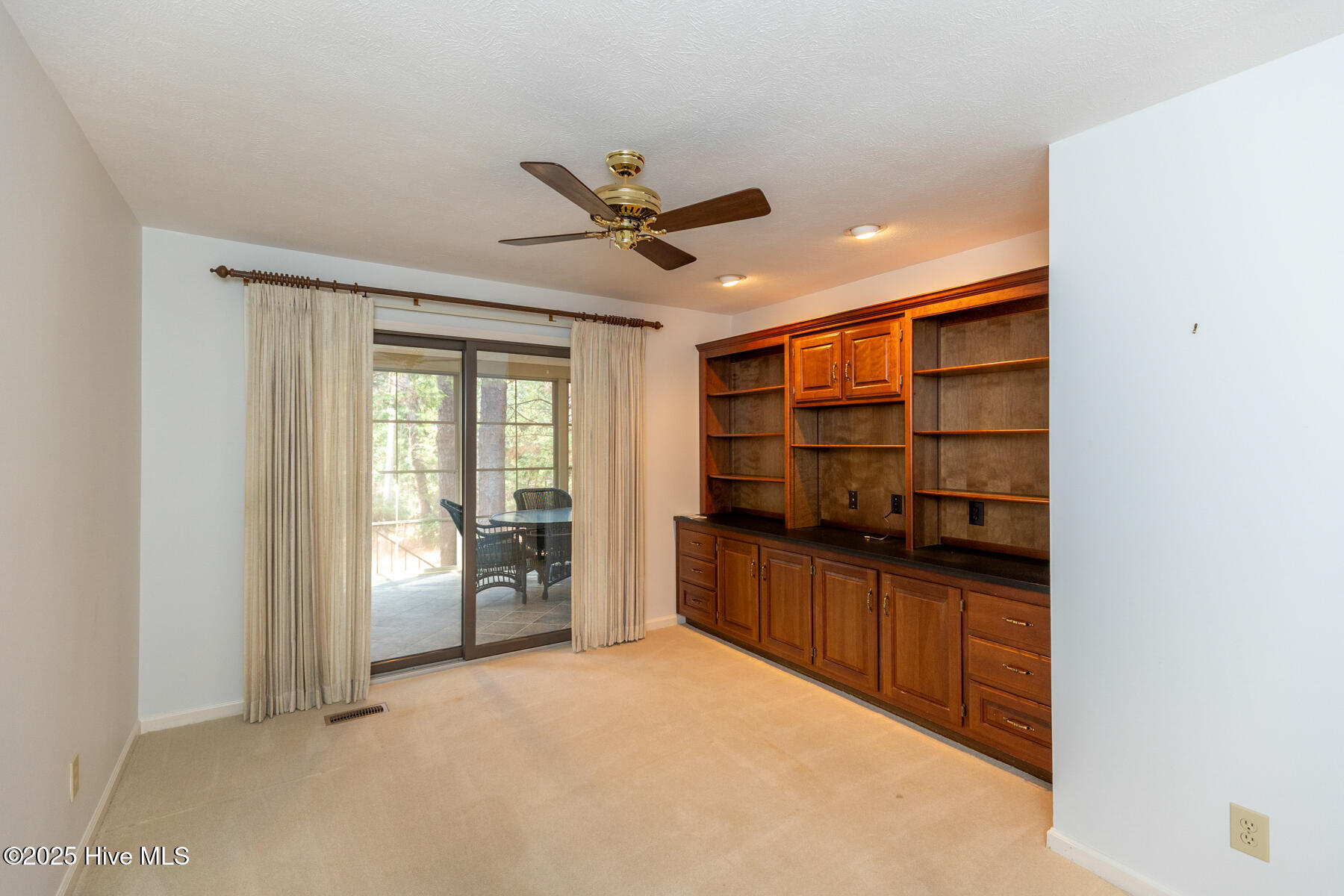2 Parson Road