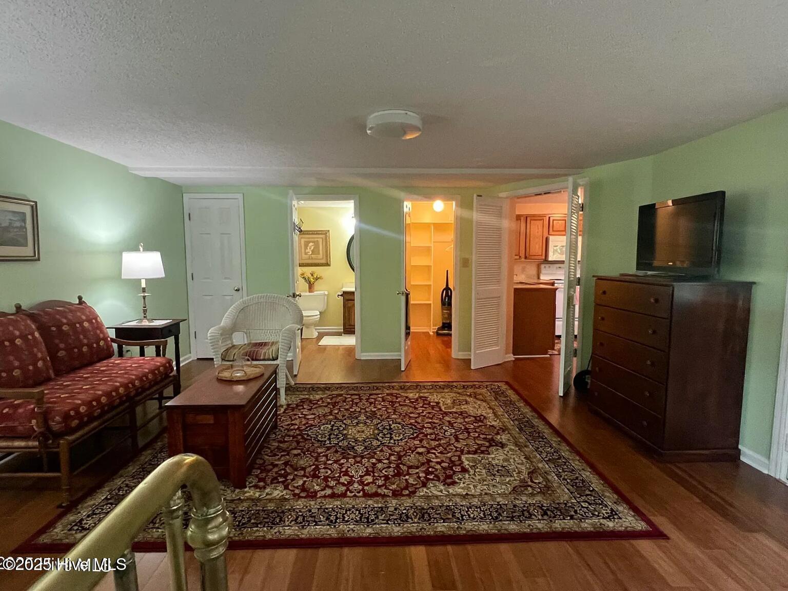 104 Rolling Hill Court, Apt 1