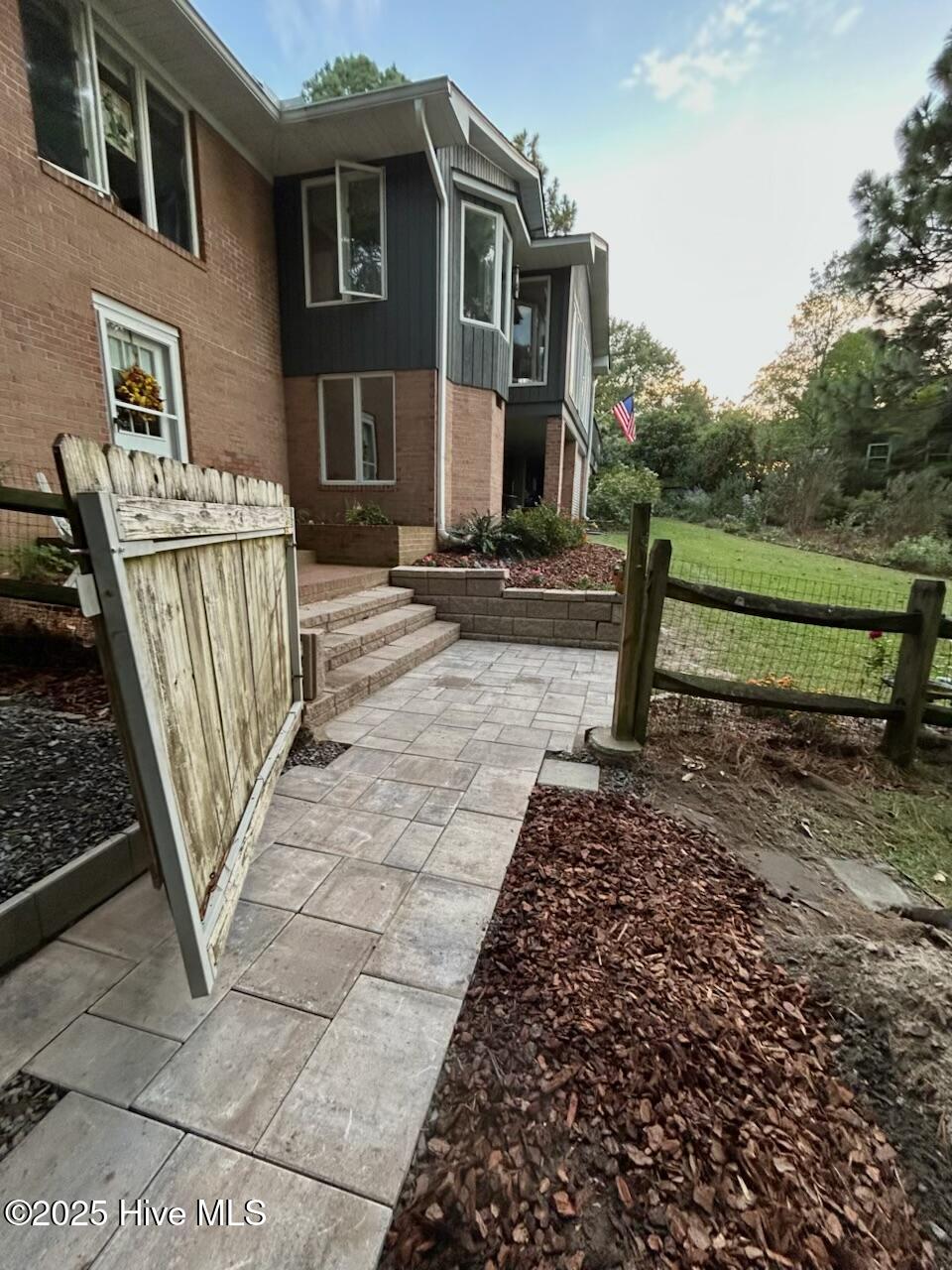 104 Rolling Hill Court, Apt 1