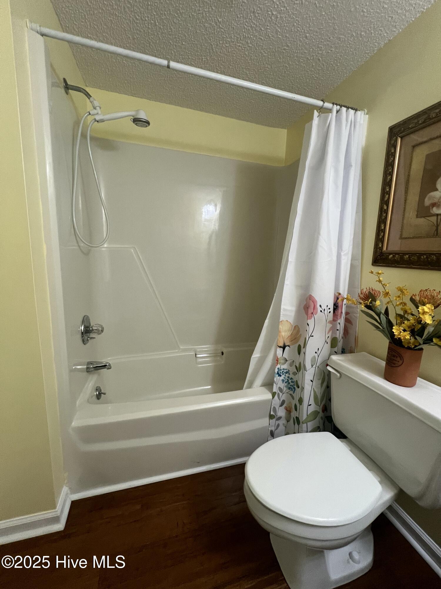 104 Rolling Hill Court, Apt 1